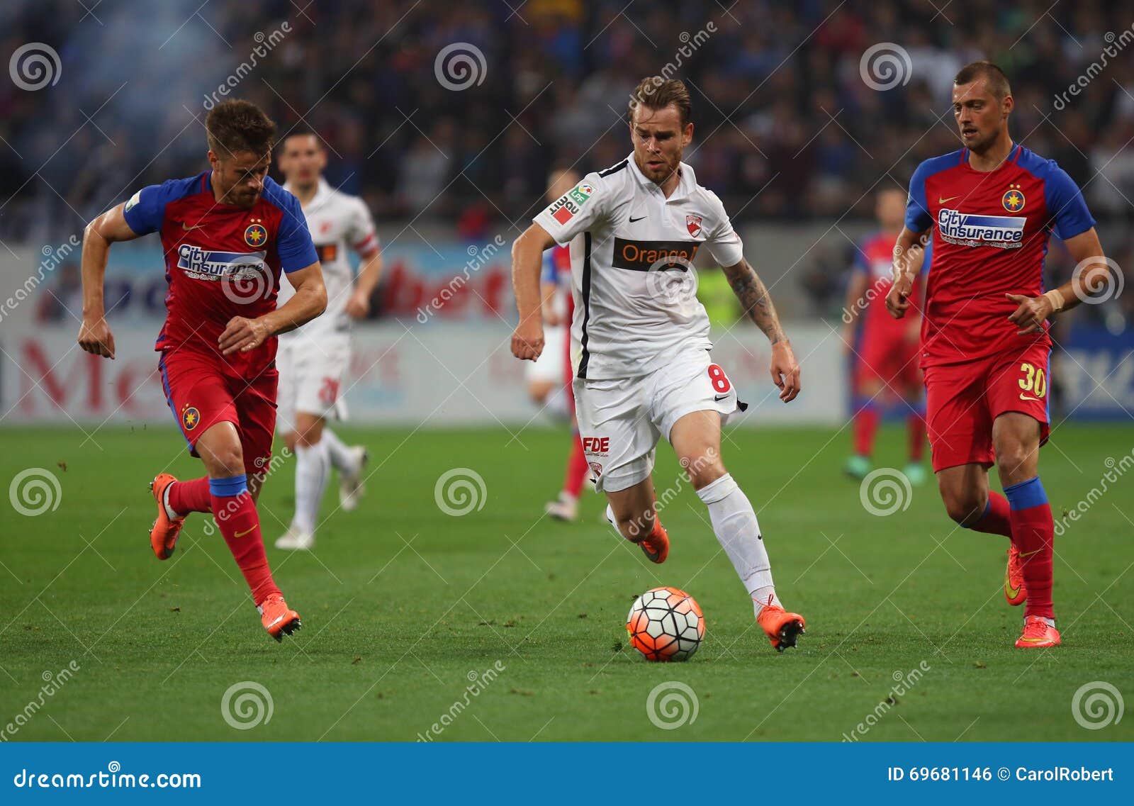 Football â€“ STEAUA BUCHAREST Vs. DINAMO BUCHAREST Editorial Photo - Image  of action, romania: 69681146