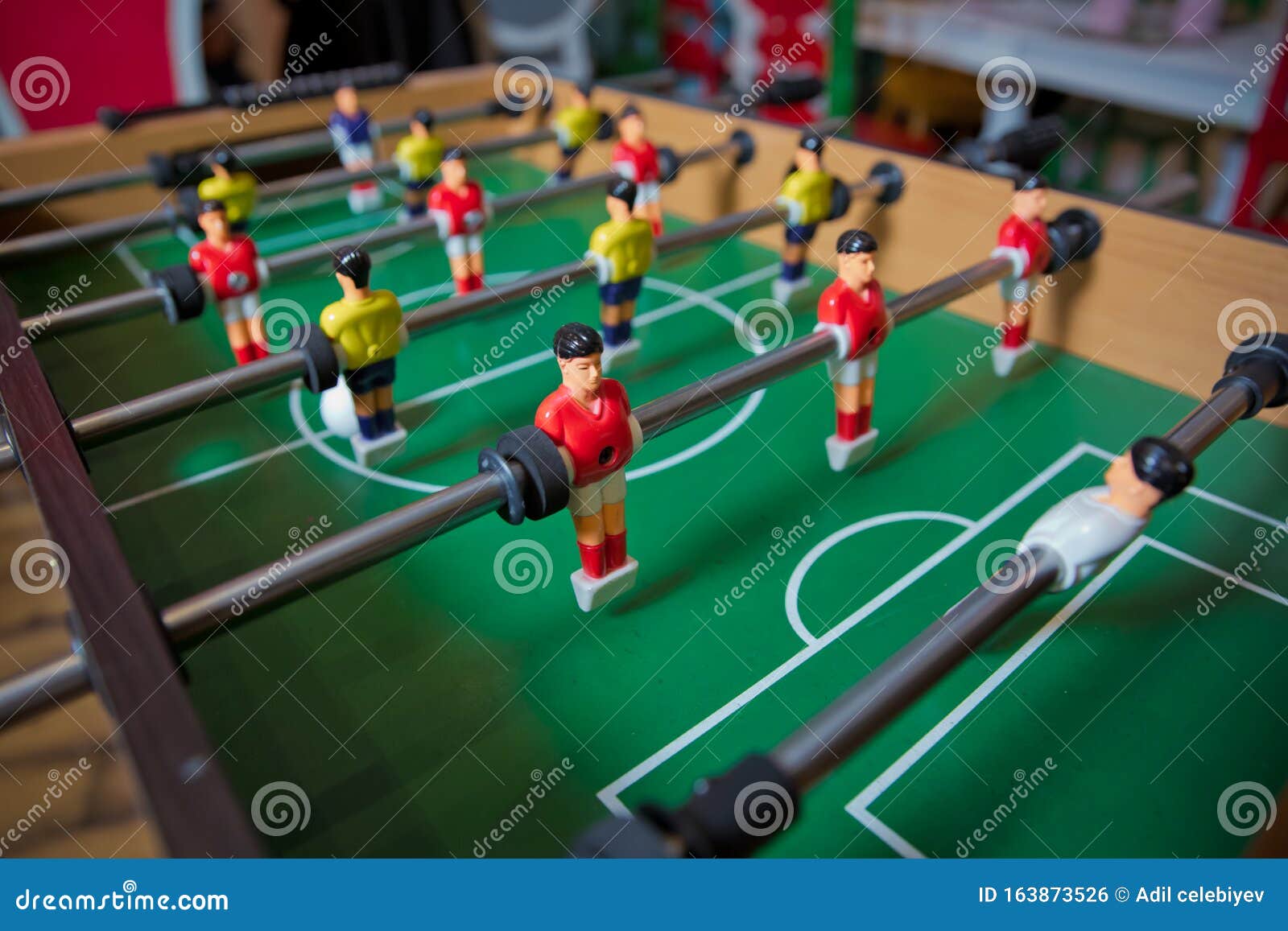 Generic Le baby-foot géant : une mini table de jeu de football