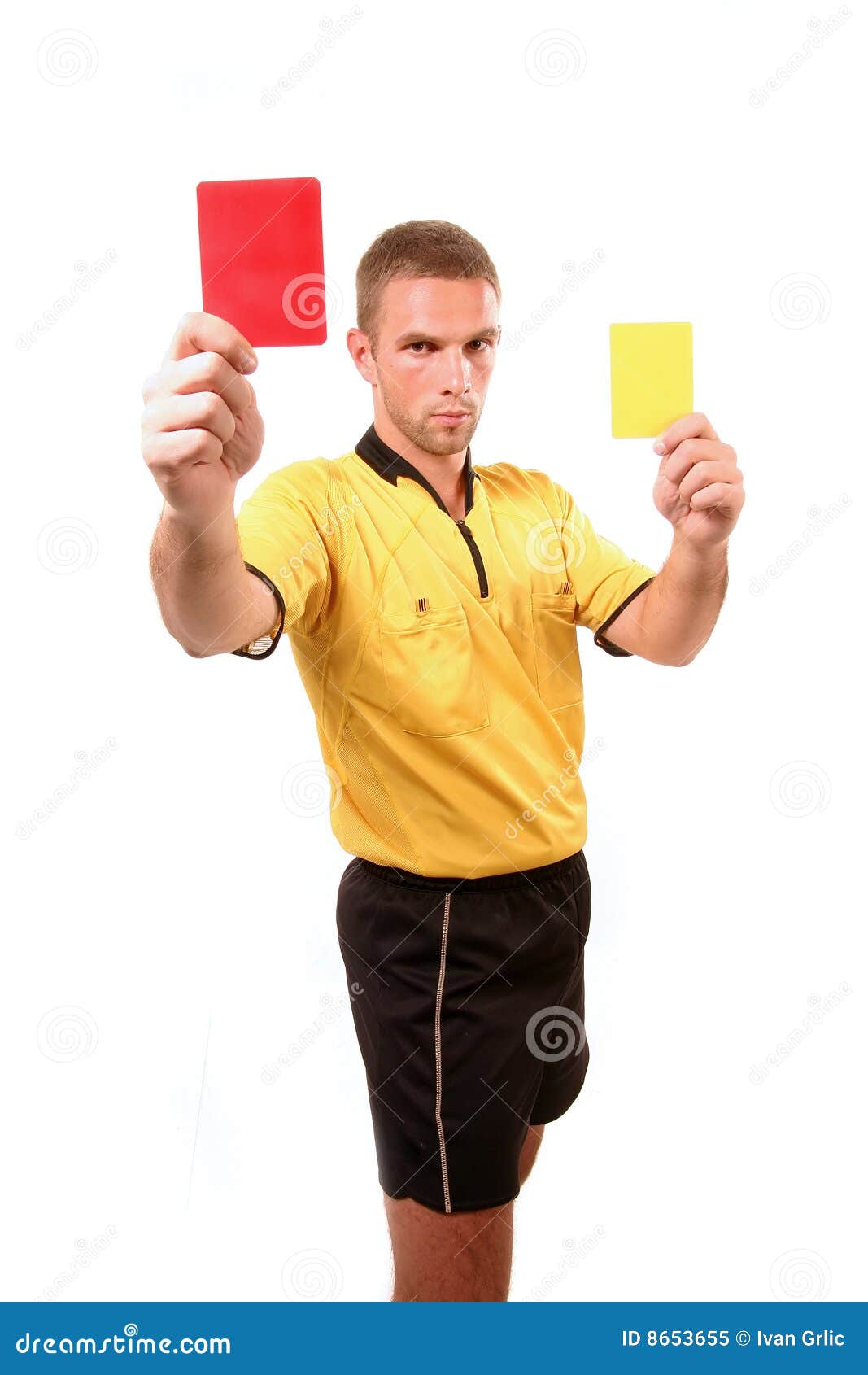 Игра желтые карточки. Желтая карточка в футболе. Желтая карточка в футболе судья. Красная карточка. Футбольные карточки судьи.