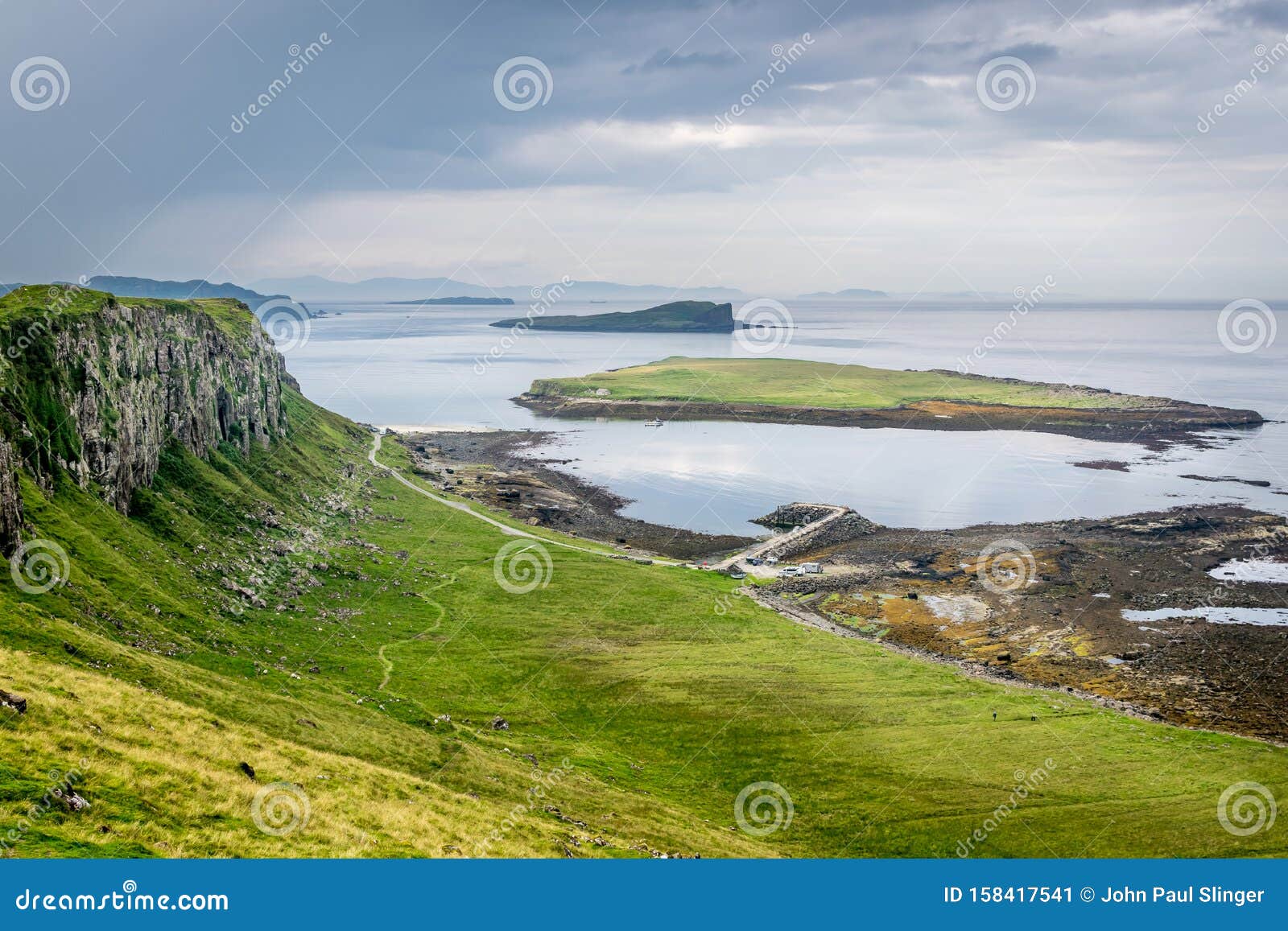 footpath from the cliffs or kilt rock down to staffin harbour