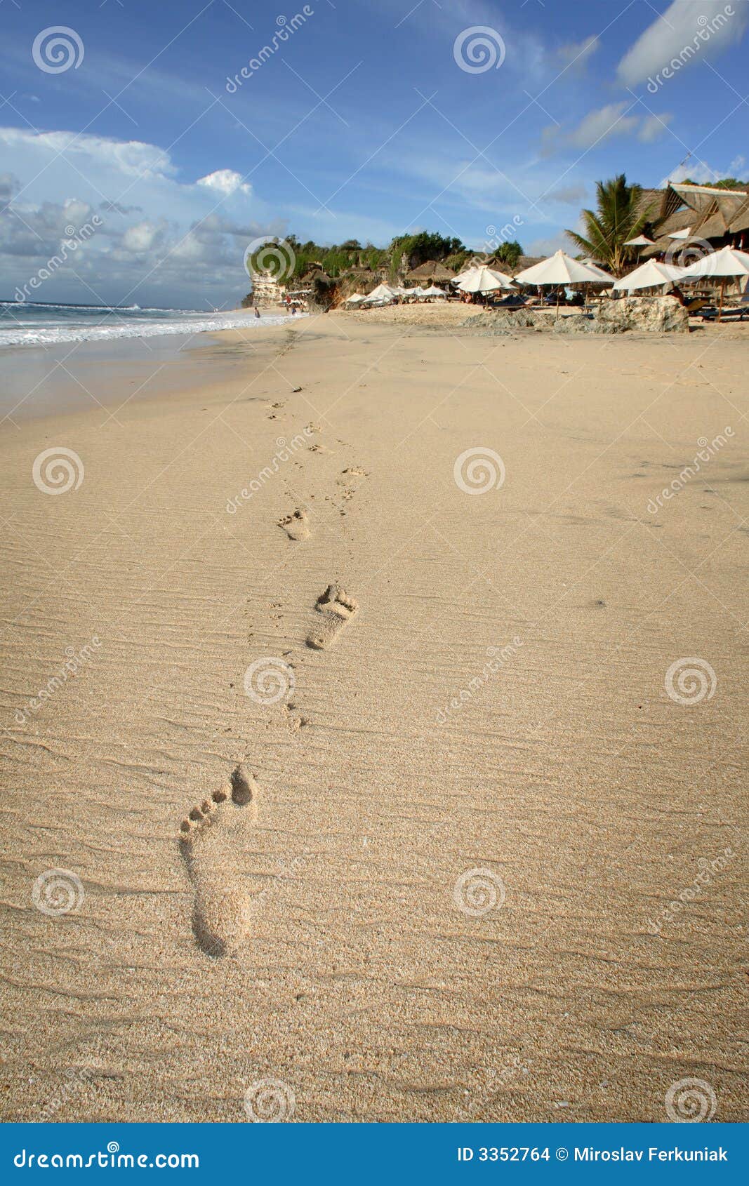 footprints, dreamland, bali