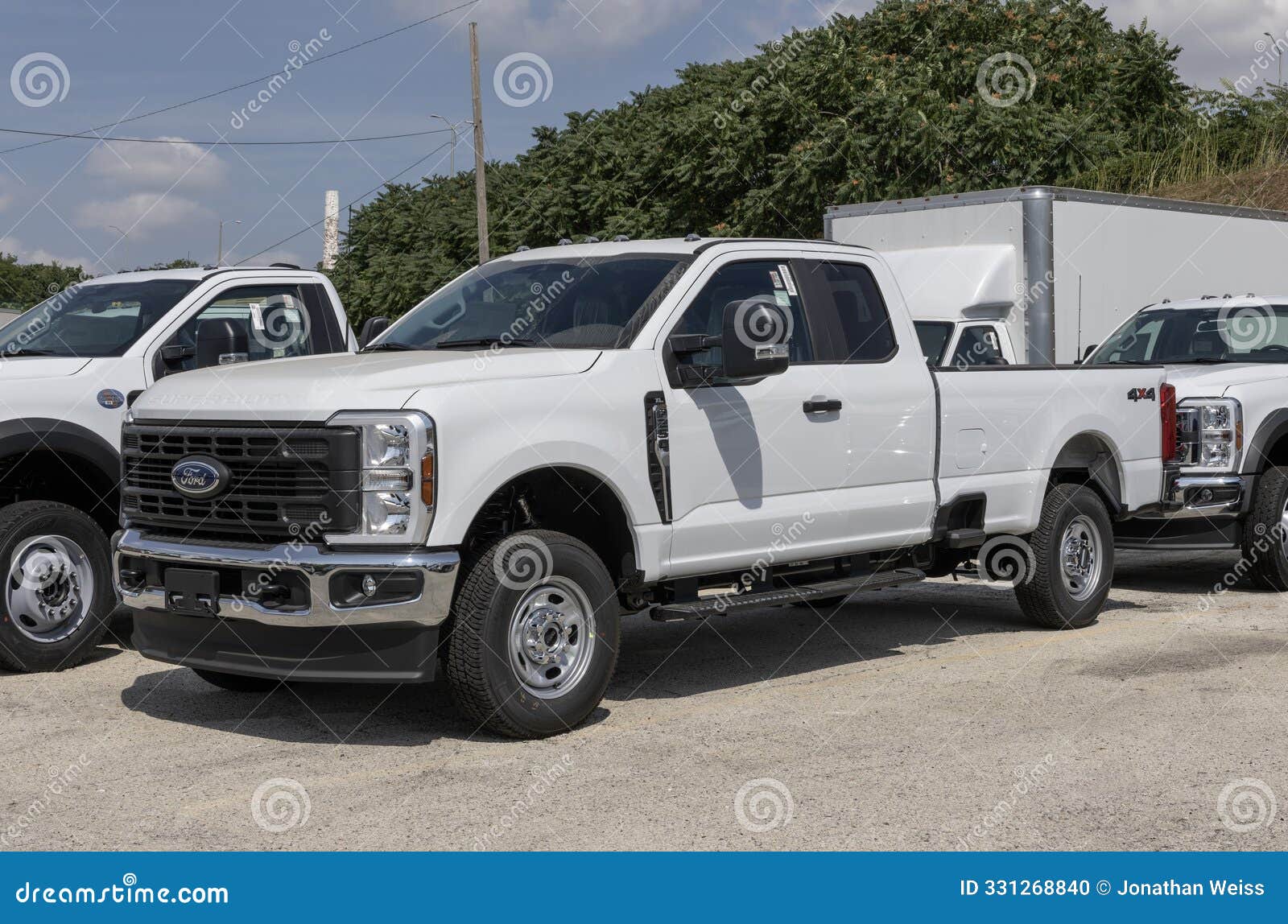 Ford f 250 srw styleside pickup truck display ford offers the f250