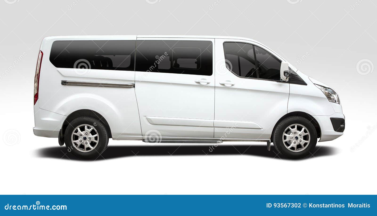 ford tourneo minivan