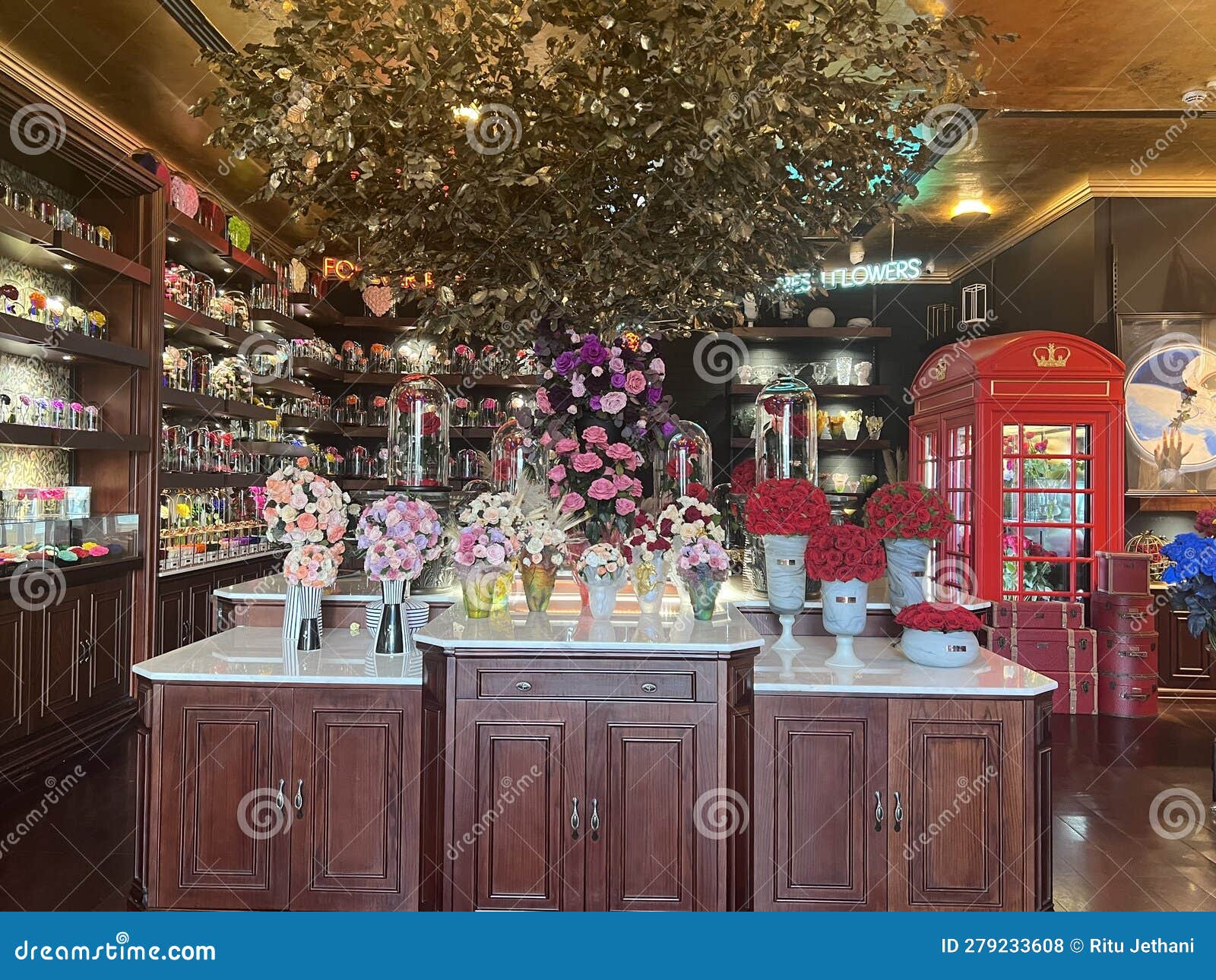 Forever Rose Store at BoxPark Development in Dubai, UAE Editorial Stock