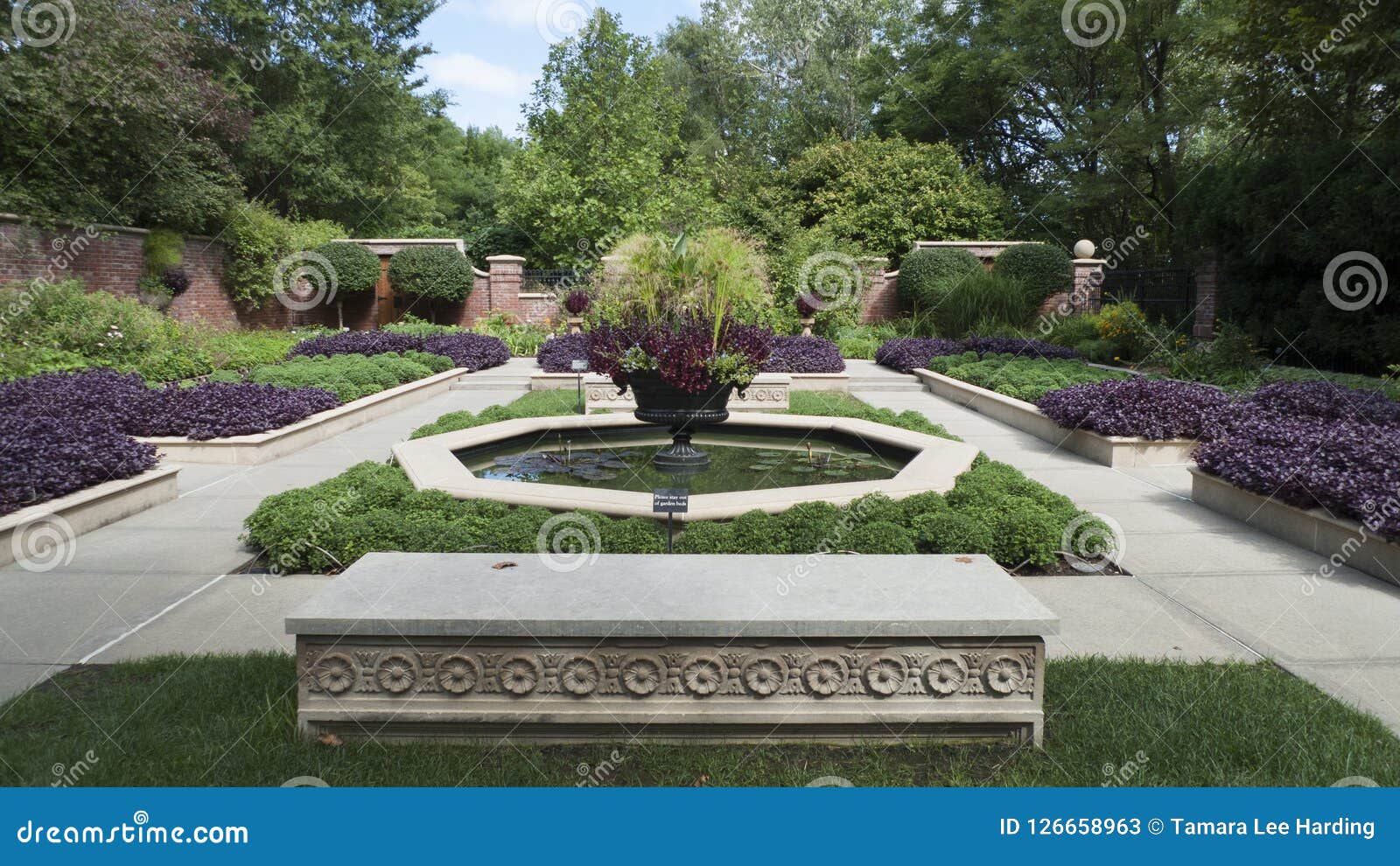 Lauritzen Gardens Omaha Nebraska Formal Gardens Editorial Stock