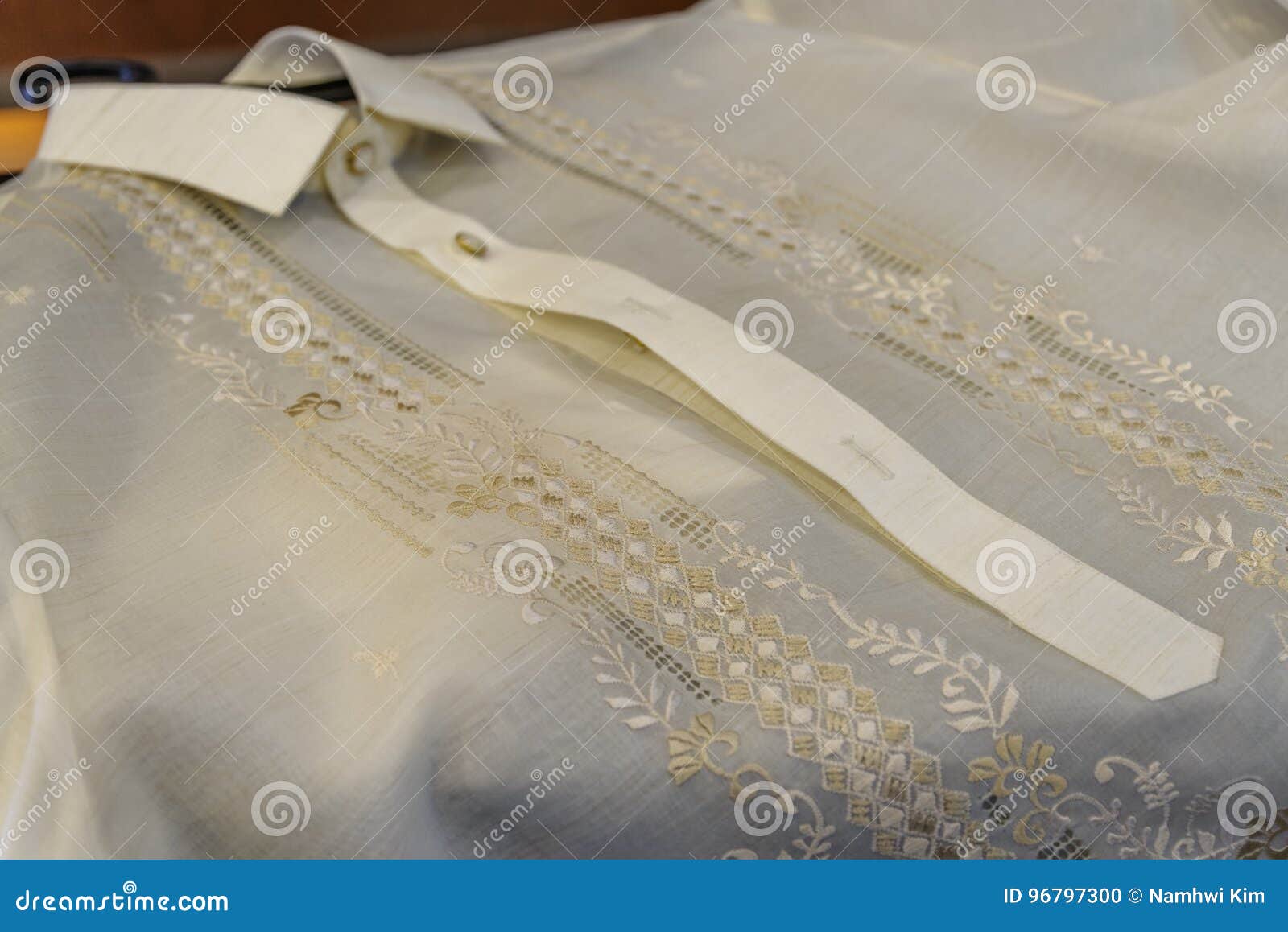 formal shirt and national dress barong tagalog