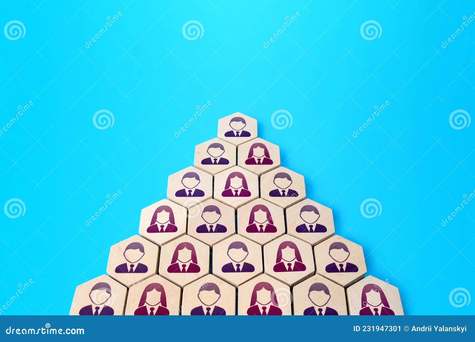 formation in the form of a pyramid. classic form of organizational management. career, corporate culture. reliable structure