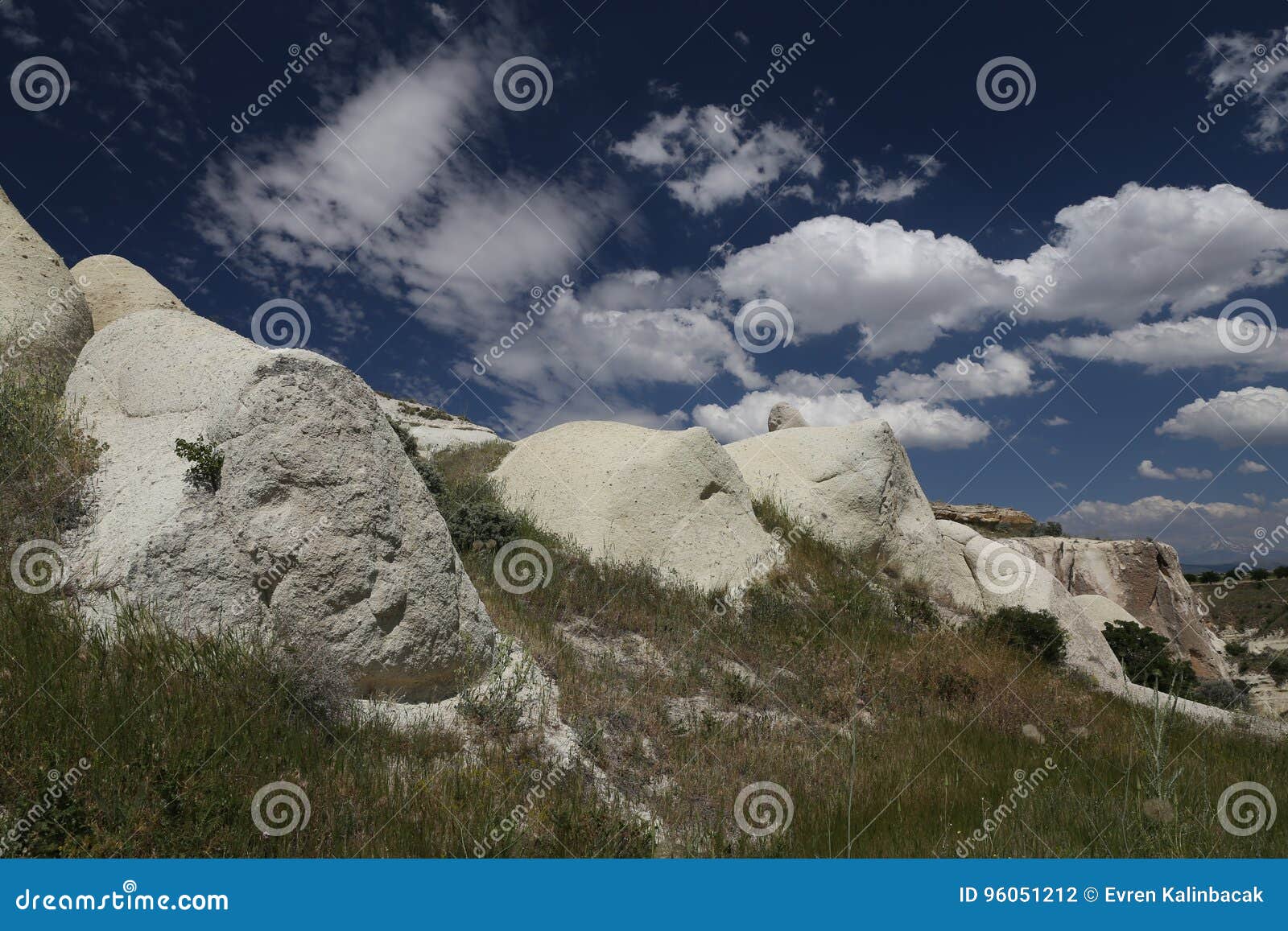 Formação de rocha no vale dos pombos, Cappadocia, Turquia