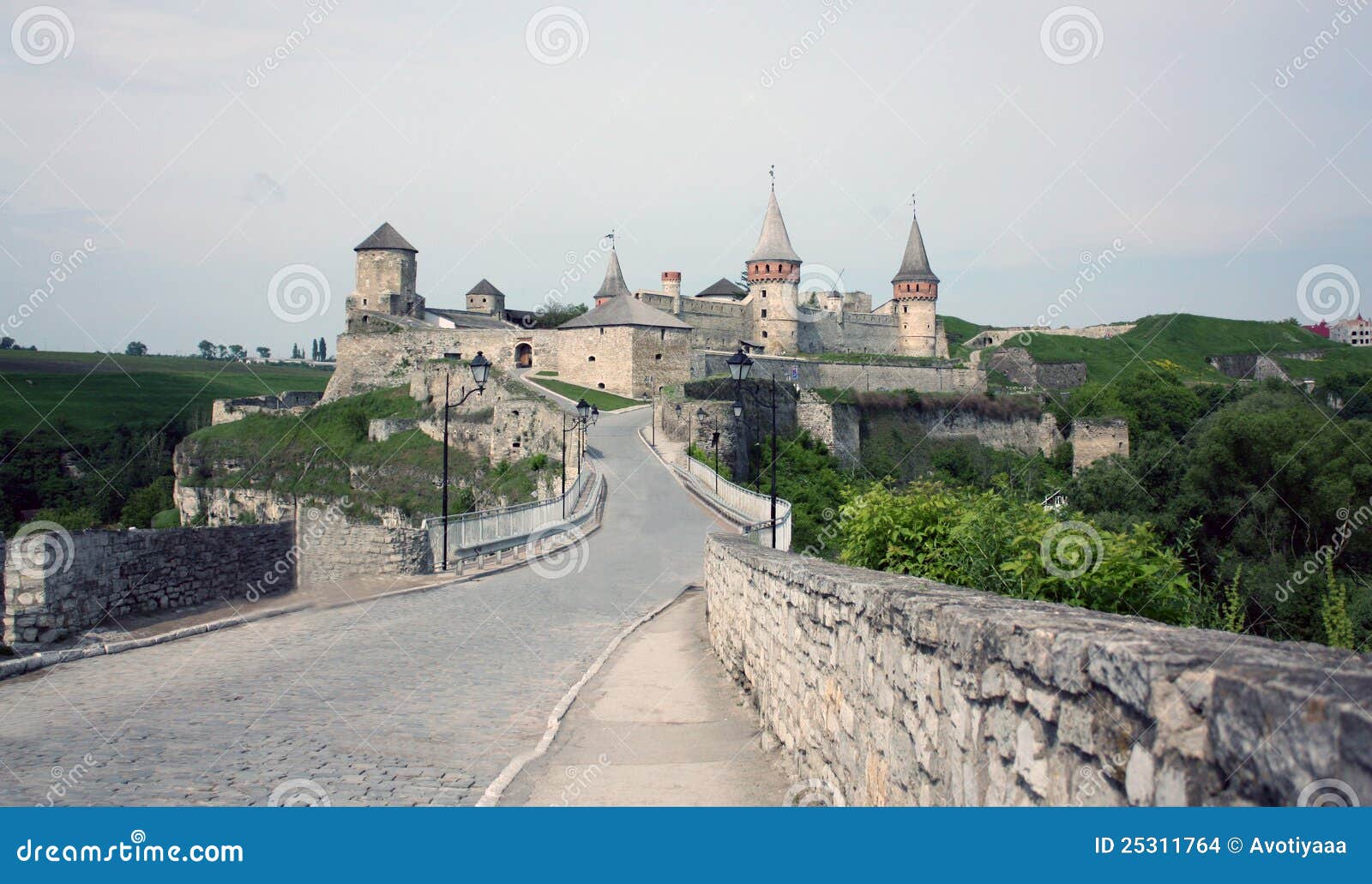 A fortaleza antiga em Kmenets-Podolsk