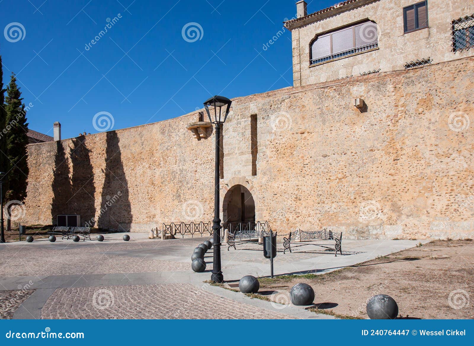 puerta de santiago of ciudad rodrigo, spain