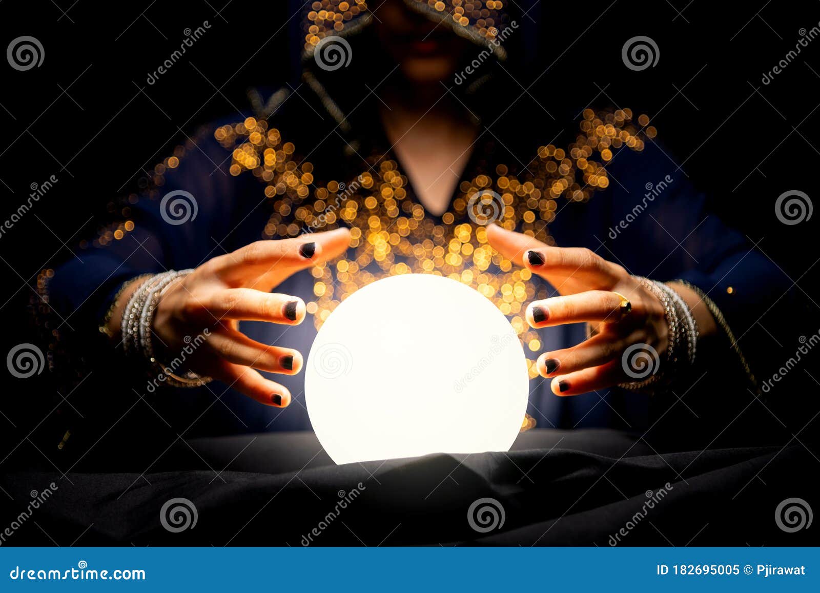 Fortune teller`s hands stock image. Image of paranormal 182695005