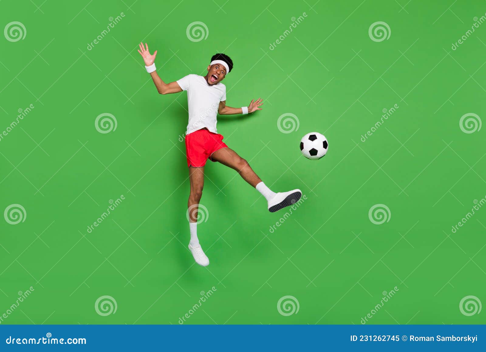 Desenho de homem jogando futebol esporte [download] - Designi