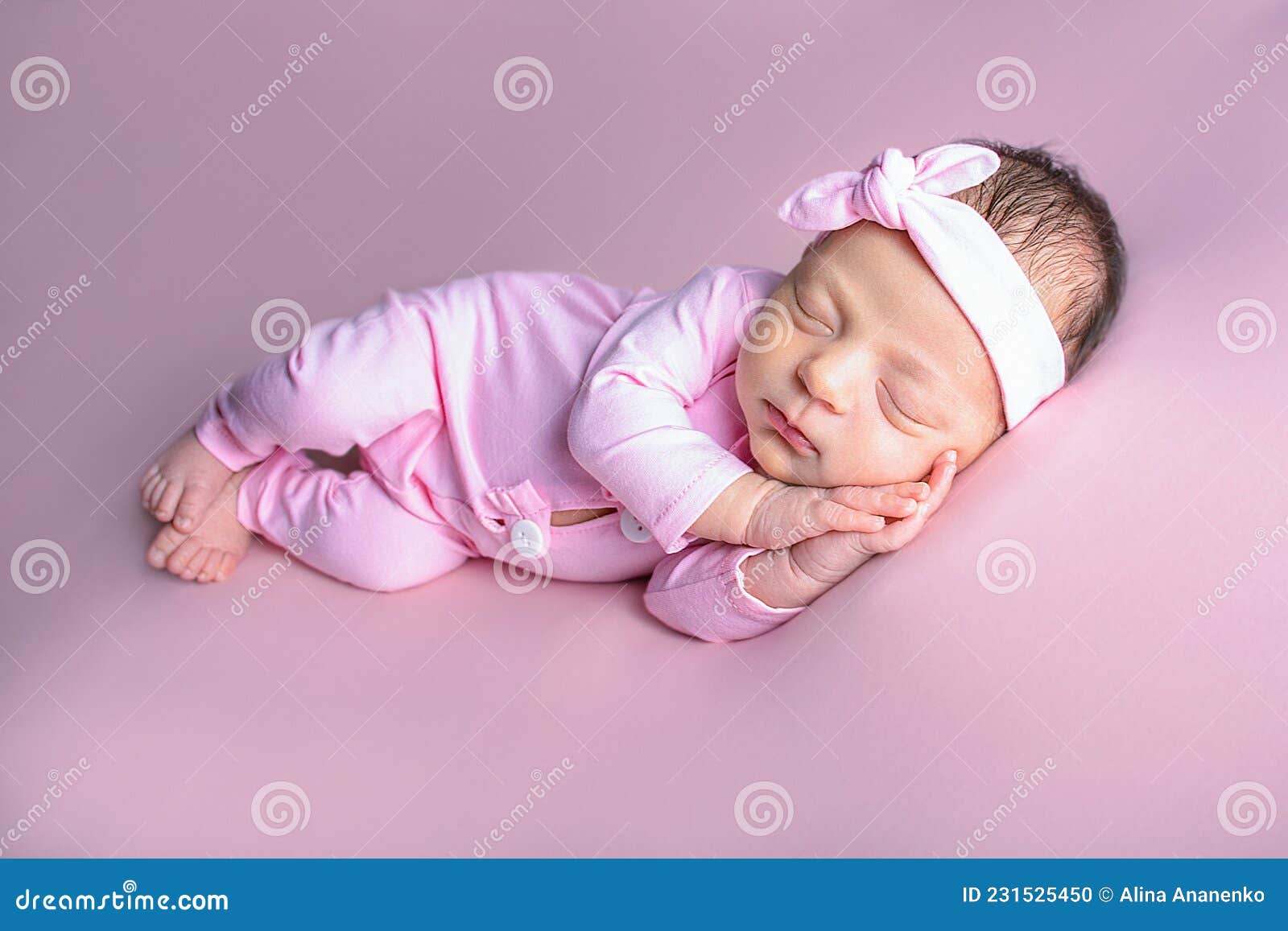De Bebé Foto De Niña Pequeña Linda Bebé Recién Nacido Foto de archivo - Imagen de cara: