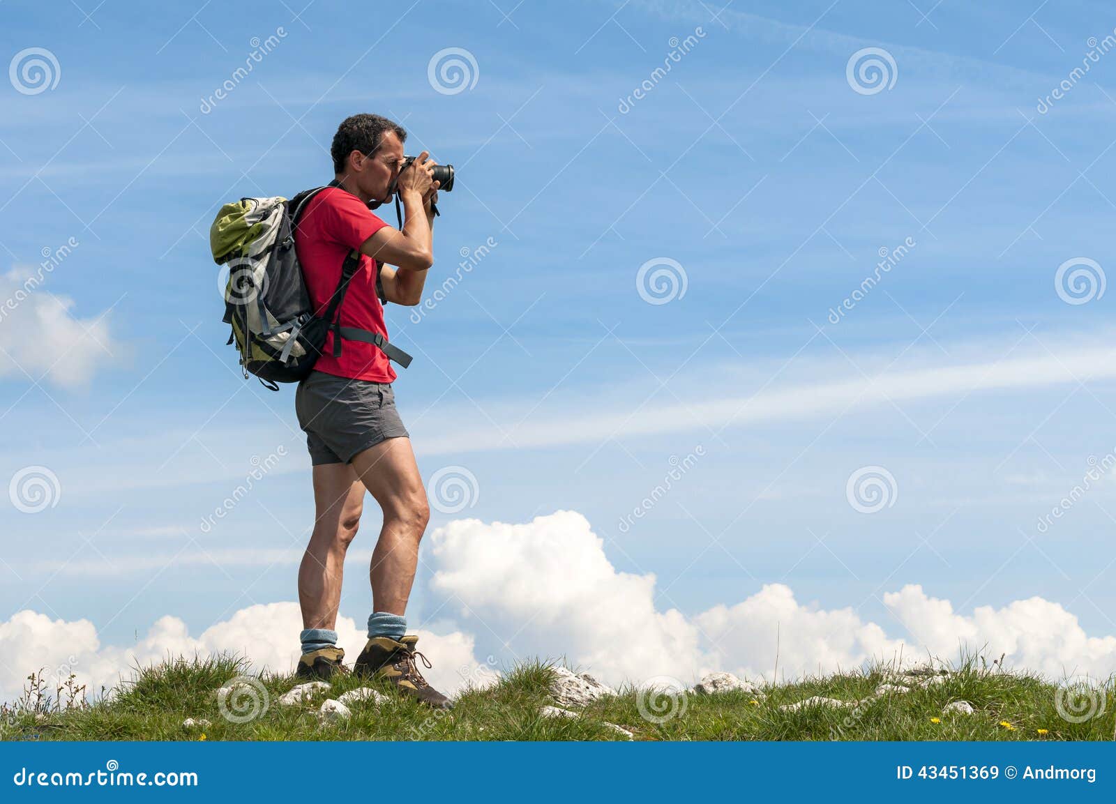 Fotografo Della Fauna Selvatica Immagine Stock - Immagine di arte, nube ...