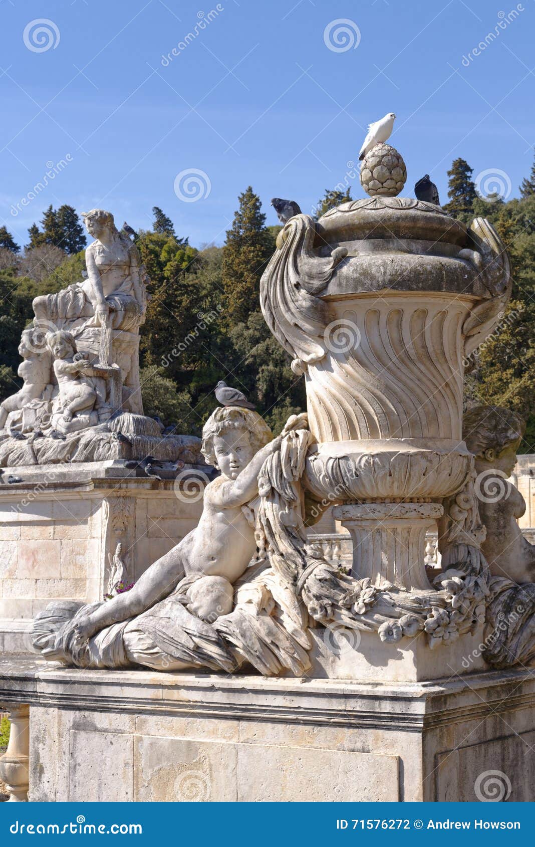 the fountain garden statues, nimes, france