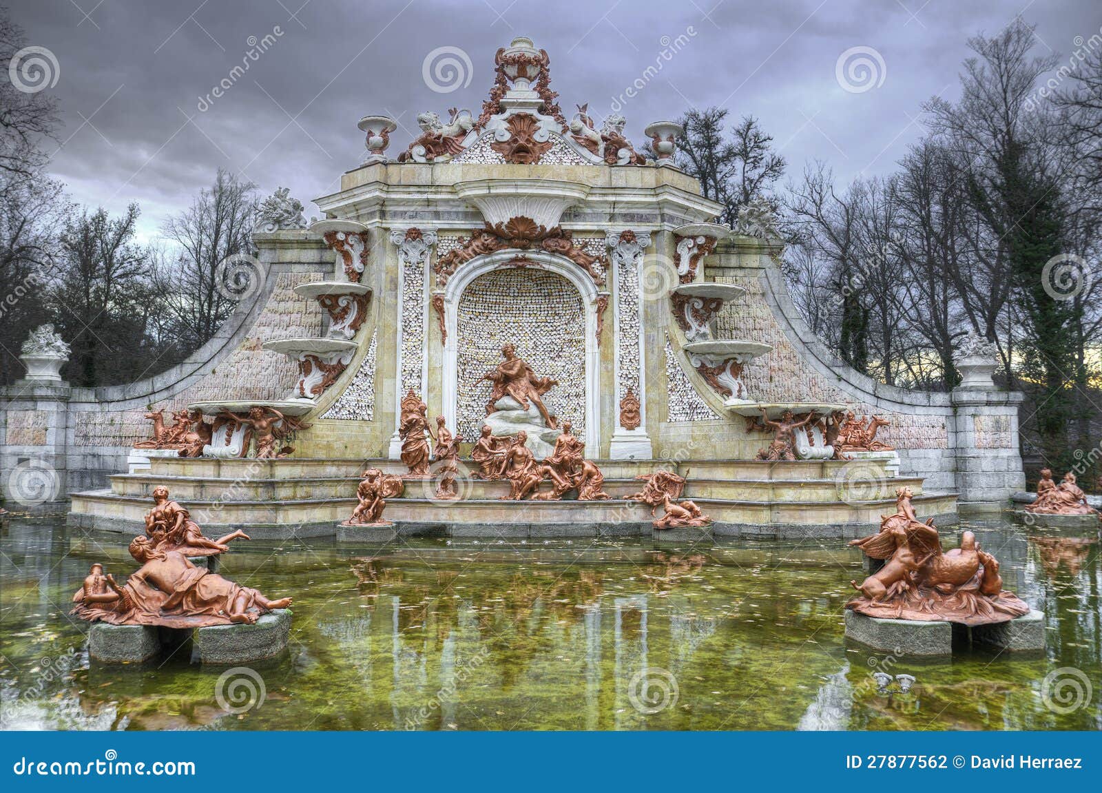 fountain at gardens of la granja de san ildefonso.