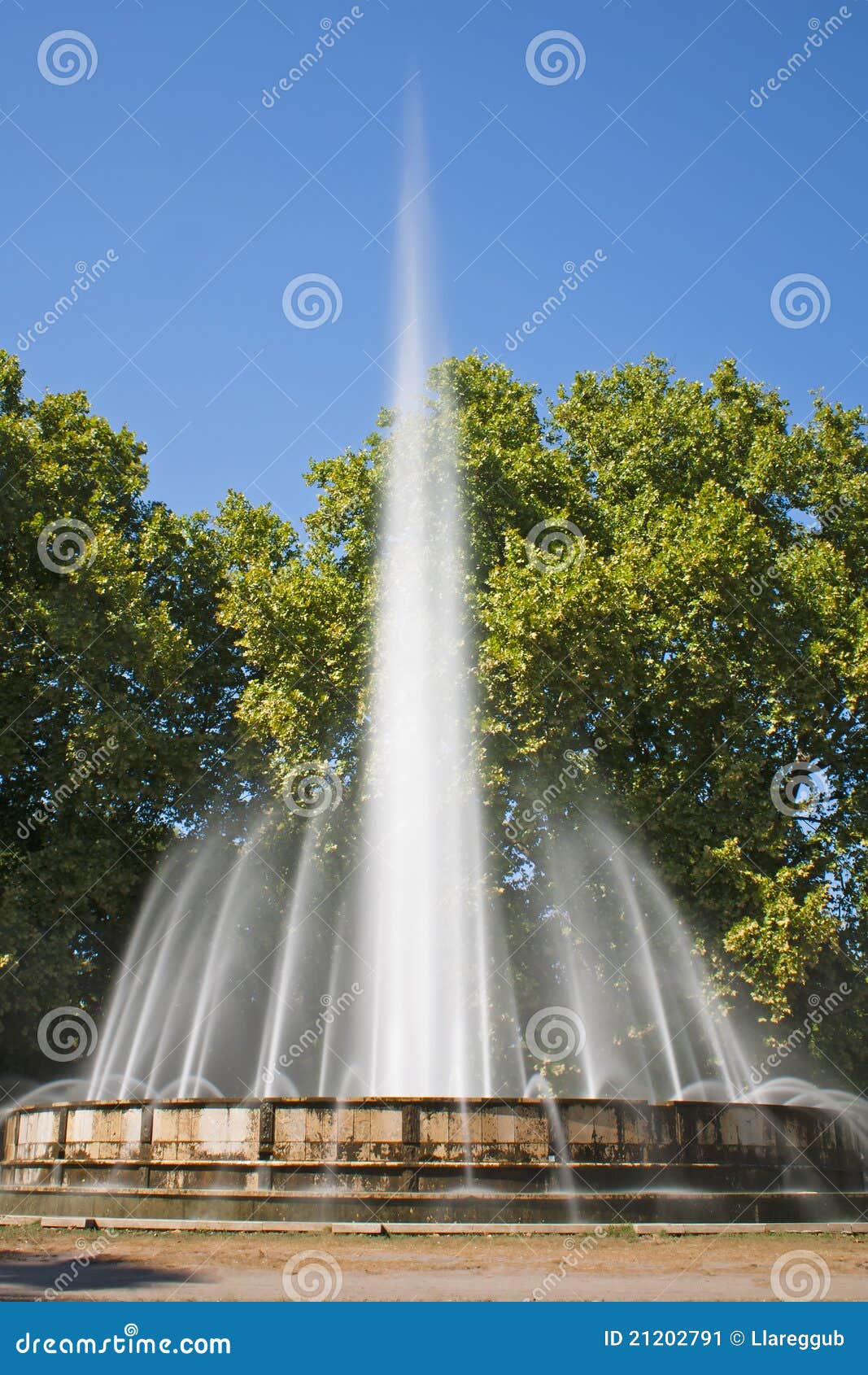 Fountain long exposure stock image. Image of sziget, exposure 21202791