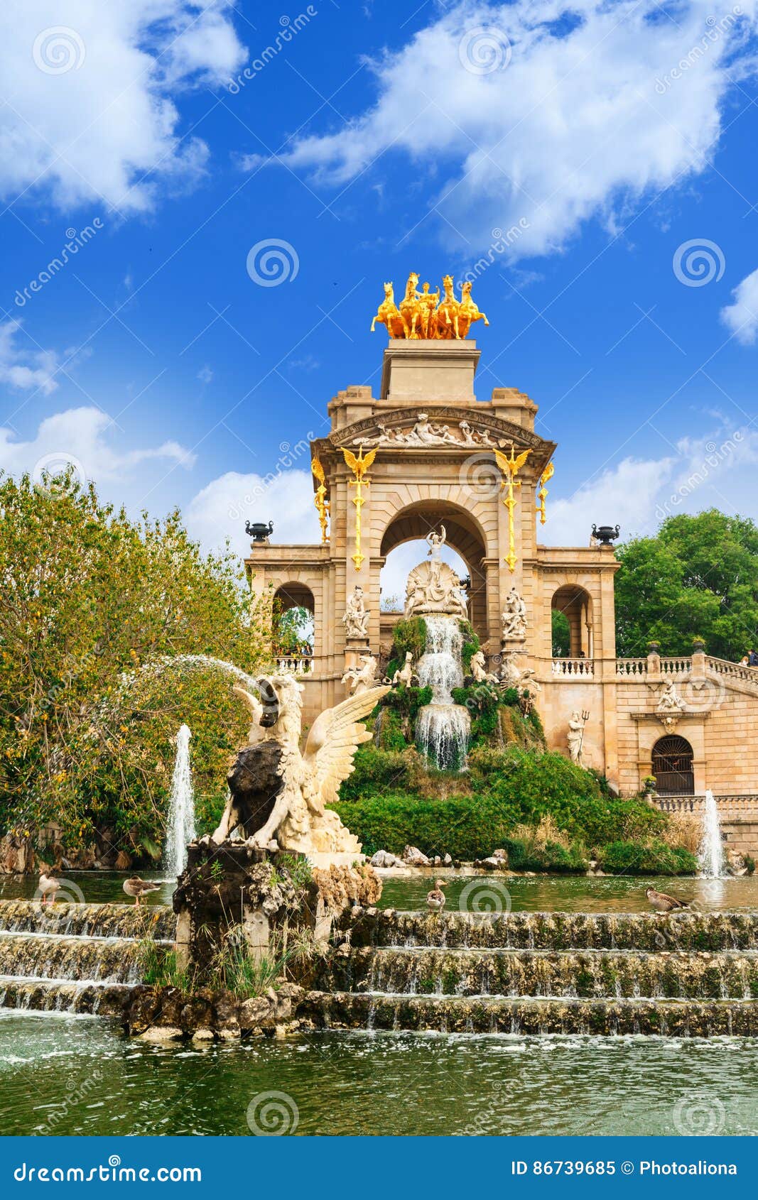 Fountain at Parc De La Ciutadella Citadel Park, Barcelona Stock Image ...
