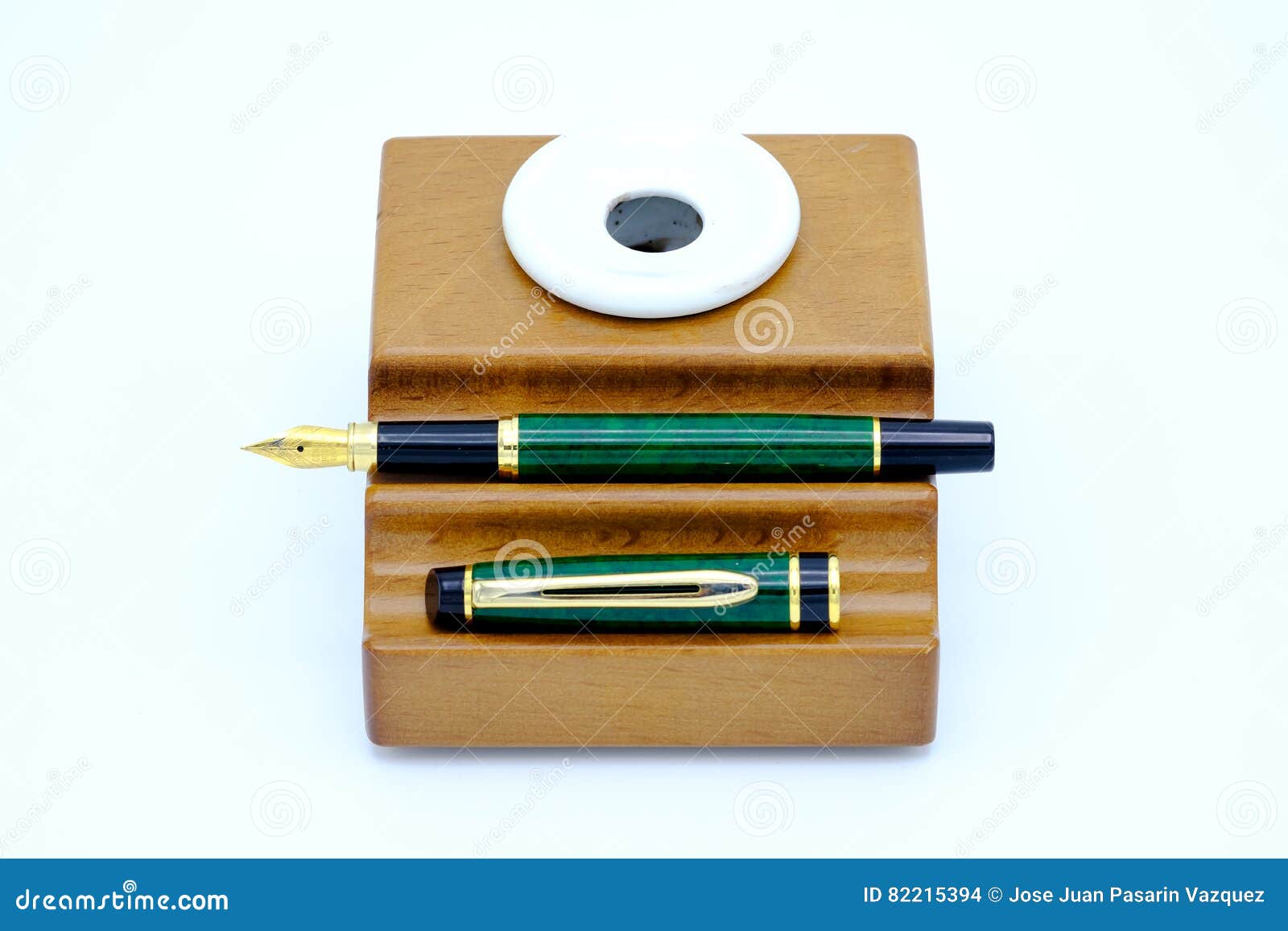 Fountain pen and inkwell stock photo. Image of signature 82215394