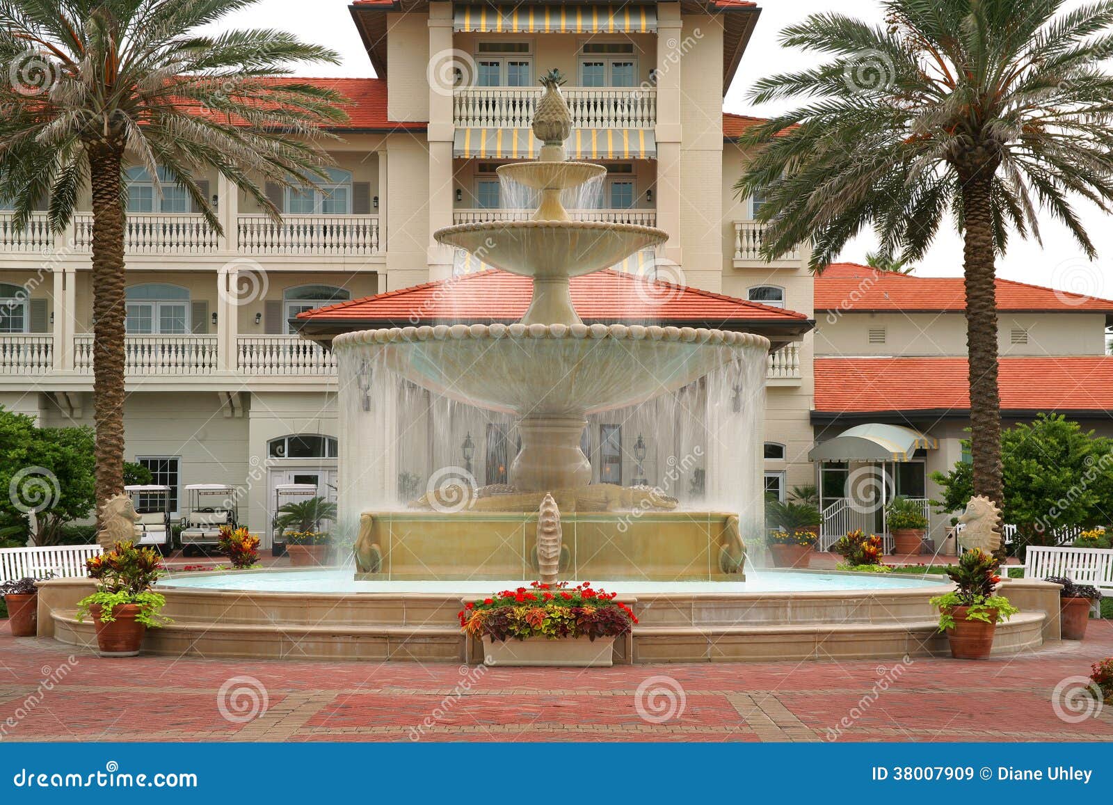Fountain at Resort stock image. Image of nature, architecture 38007909