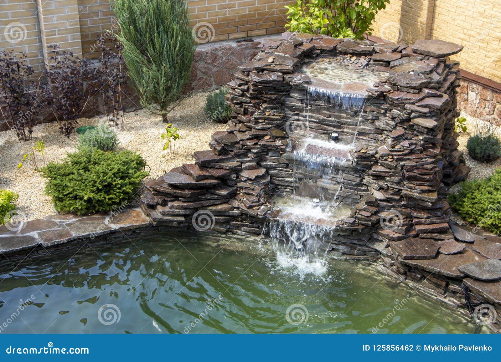 Fountain With Two Overflows In Antique Style Using Natural