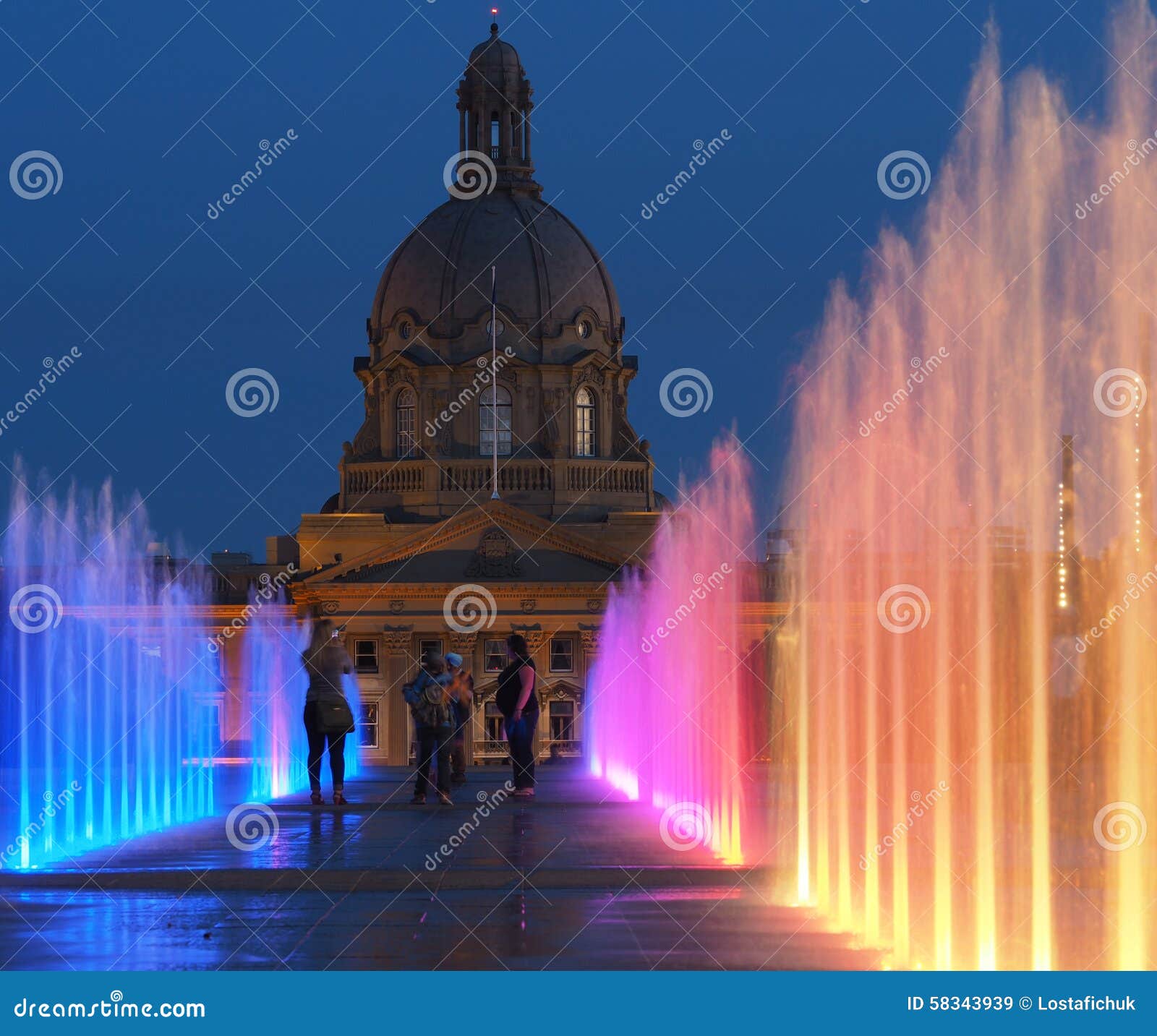 Fountains at Legislative Grounds Edmonton, Alberta Editorial Stock