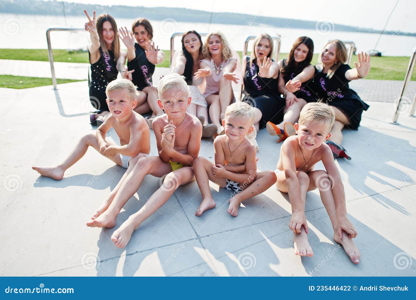 spade Imagination opdagelse Boys Briefs Stock Photos - Free & Royalty-Free Stock Photos from Dreamstime spade Imagination opdagelse Boys Briefs Stock Photos - Free & Royalty-Free Stock Photos from Dreamstime