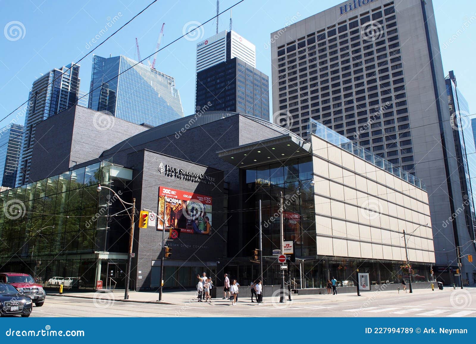 Four Seasons Centre for the Performing Arts, Toronto, on, Canada ...