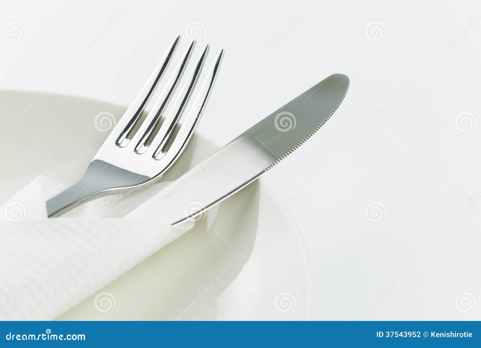 Fourchette Et Couteau De Plat Photo stock - Image du kitchenware