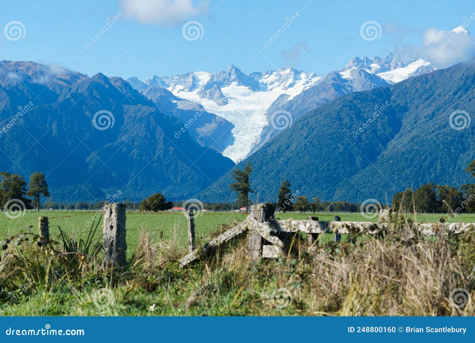 Fox Glacier Viewed Over Rustic Farm Gate Stock Photo Image of ridge