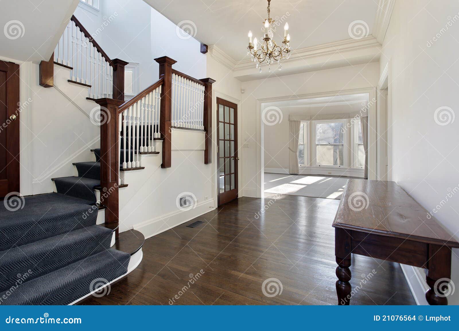 Foyer In Traditional Home Stock Photo Image Of Decorate 21076564