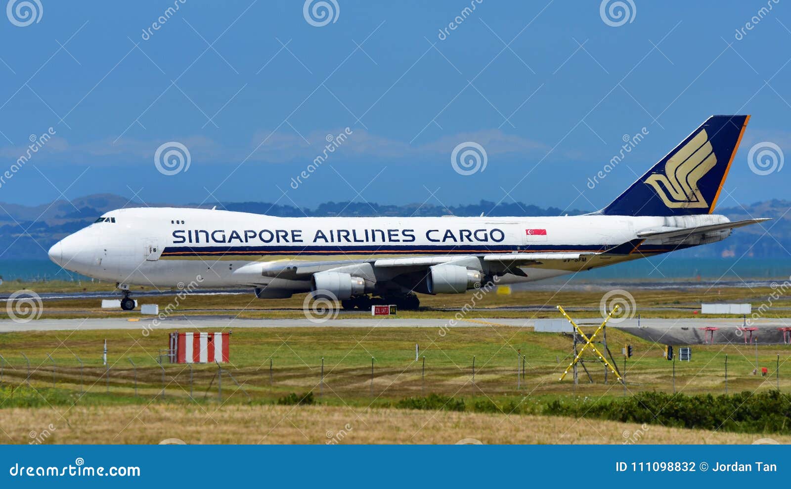 Frachter Singapore Airliness Boeing 747 400 Der An