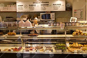 France Paris Sandwich Shop And Bakery 847334 Editorial Stock Image 