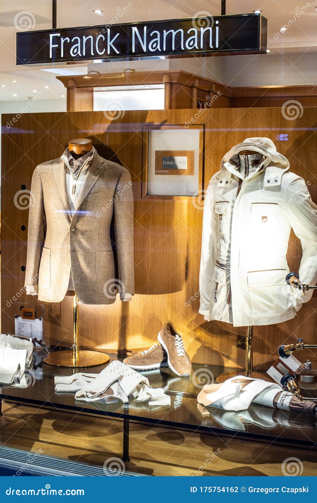 Franck Namani Fashion Store, Window Shop, Bags, Clothes and Shoes on ...