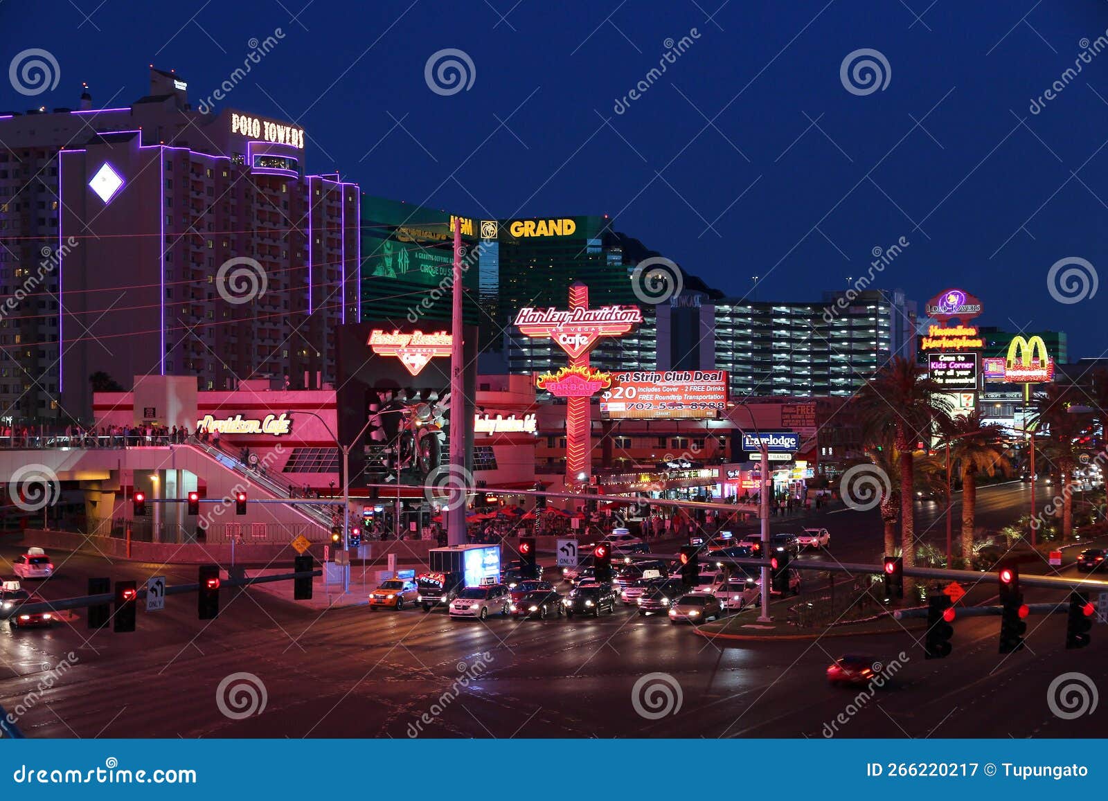 Vista aérea diurna de la franja de las vegas fotografías e imágenes de alta  resolución - Página 2 - Alamy