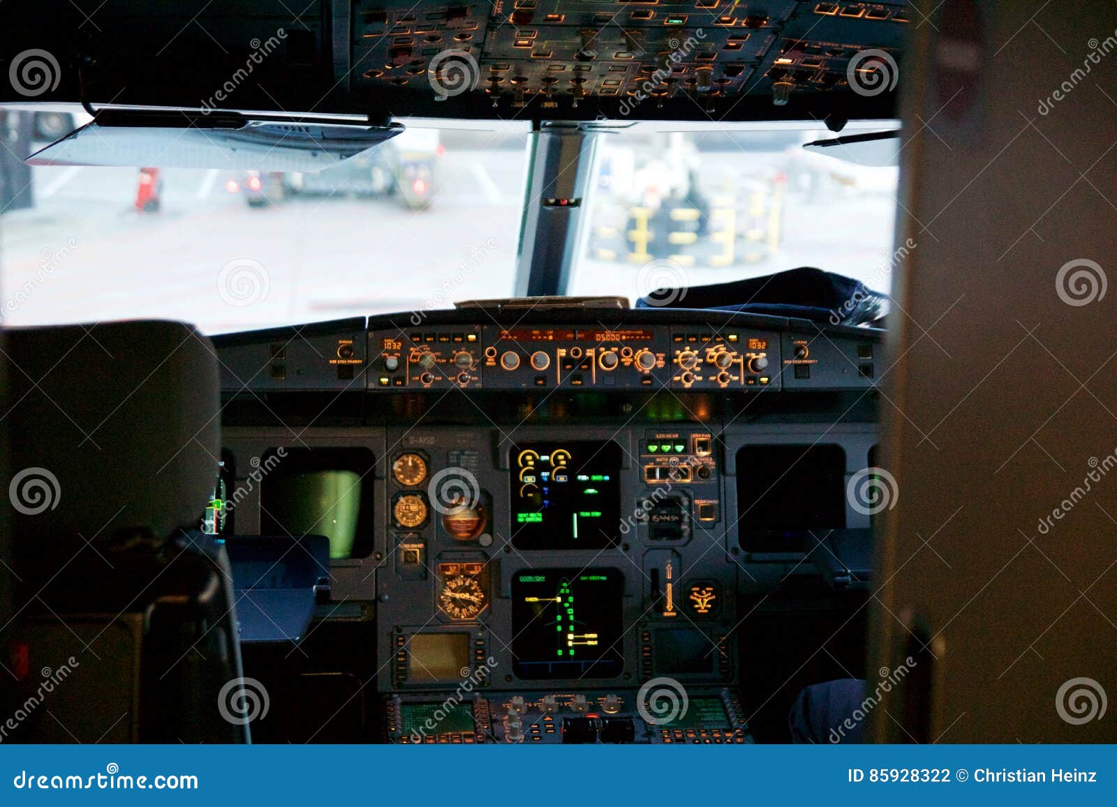 Frankfurt Germany Jan 20th 2017 Airbus A320 Cockpit