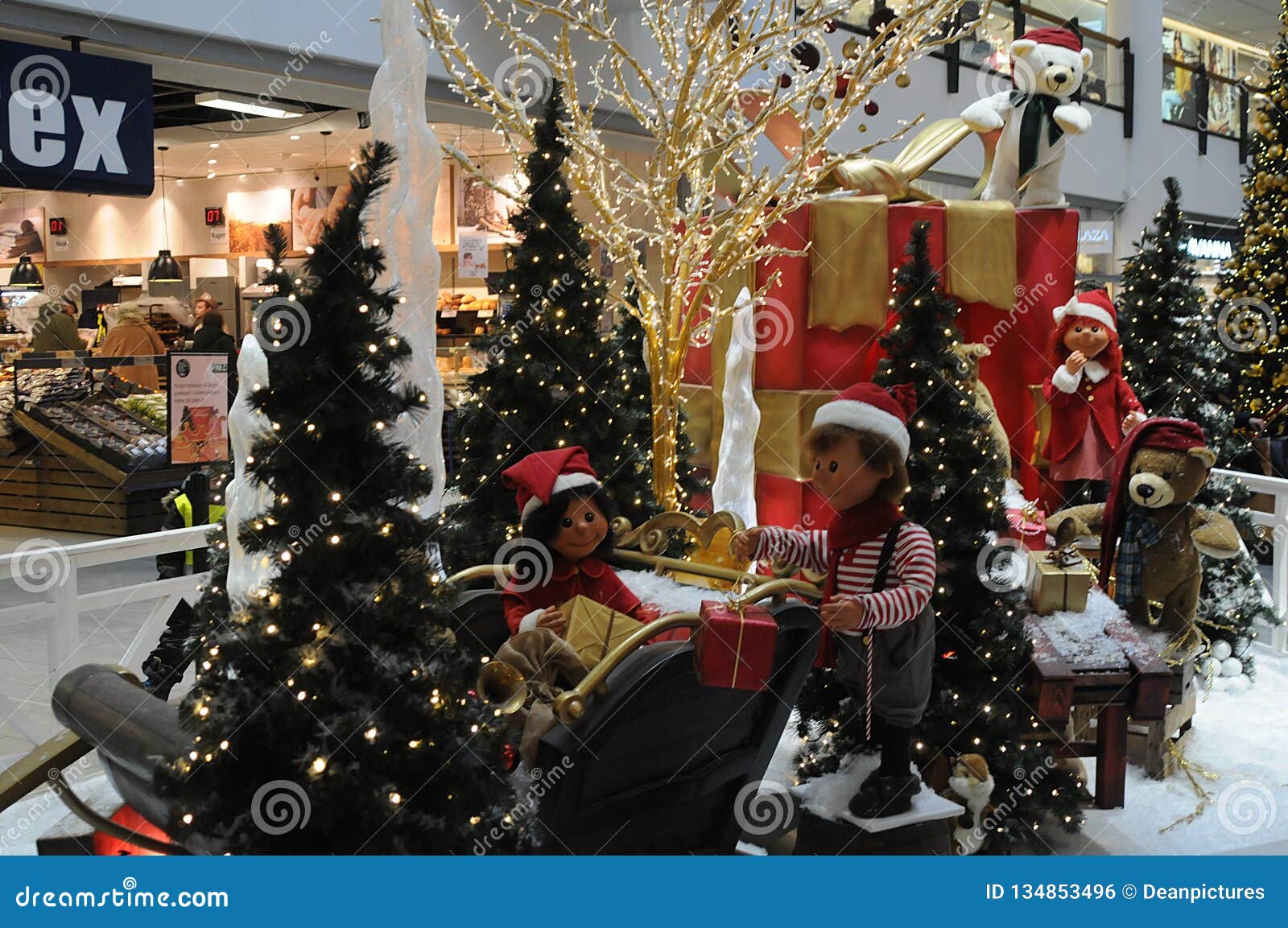 Frederiksberg Shopping Center With Christmas Decorations Editorial