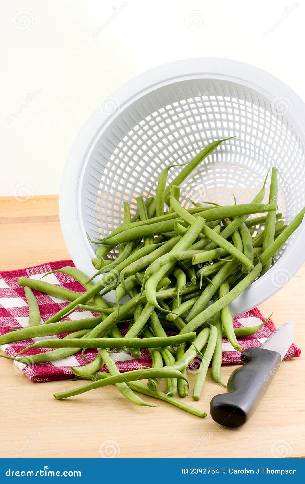 French beans, raw stock photo. Image of napkin, bean, cutting 2392754