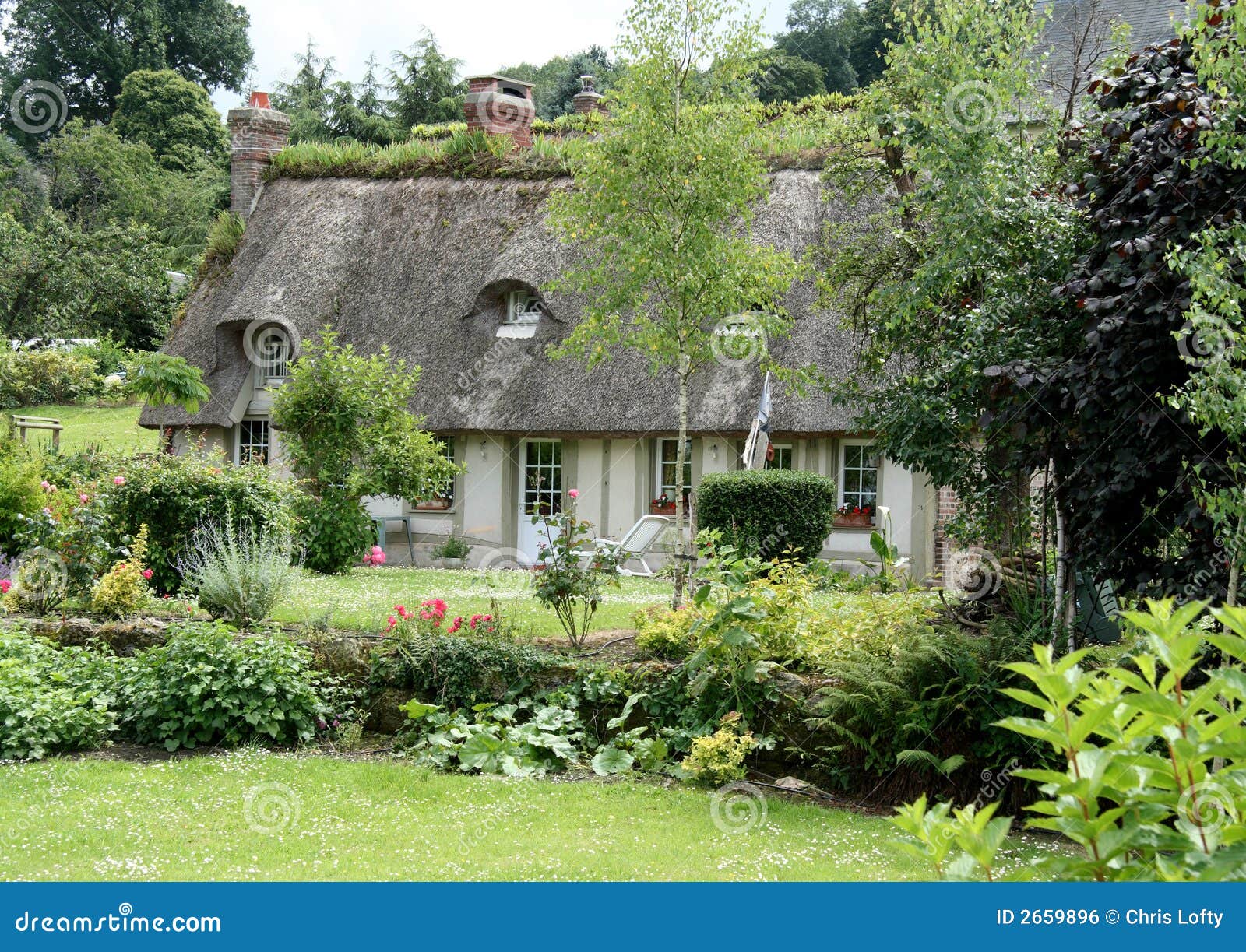 french rustic cottage interior