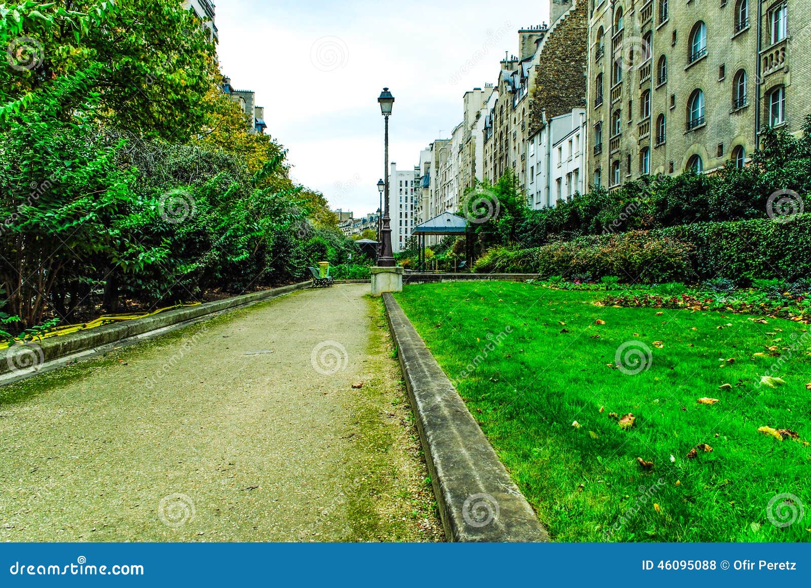 French street in Paris stock photo. Image of france, famous - 46095088