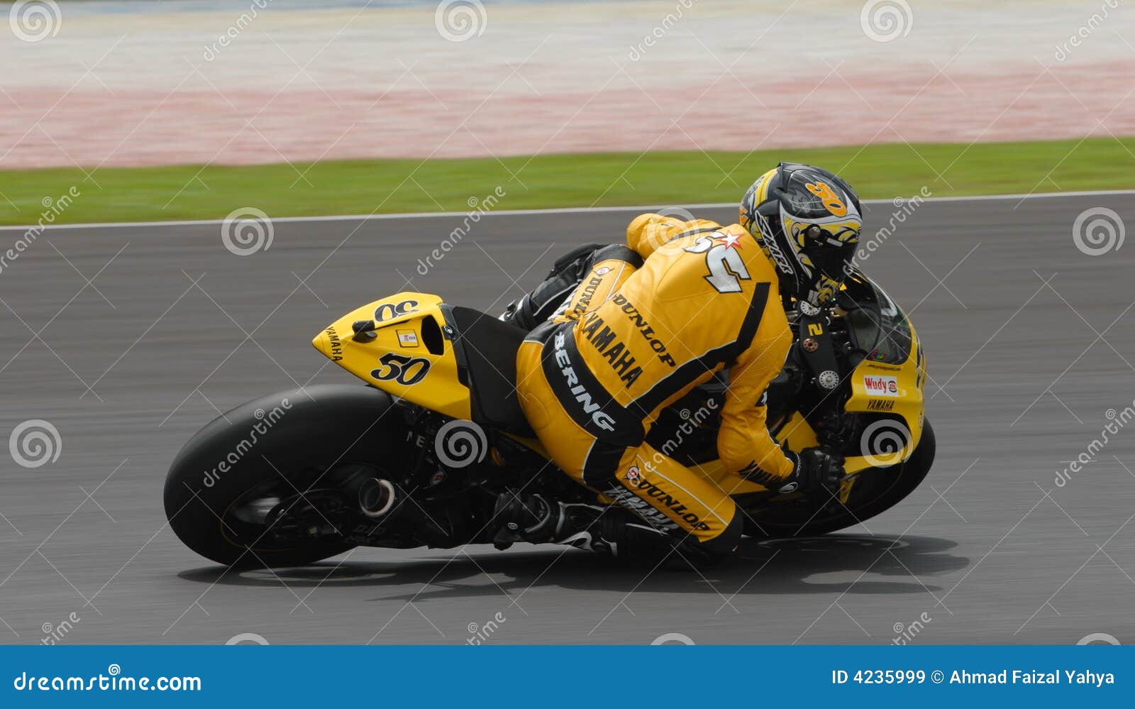 French Sylvain Guintoli of Dunlop Yamaha at 2007 Editorial Stock Image -  Image of racer, sponsors: 4235999