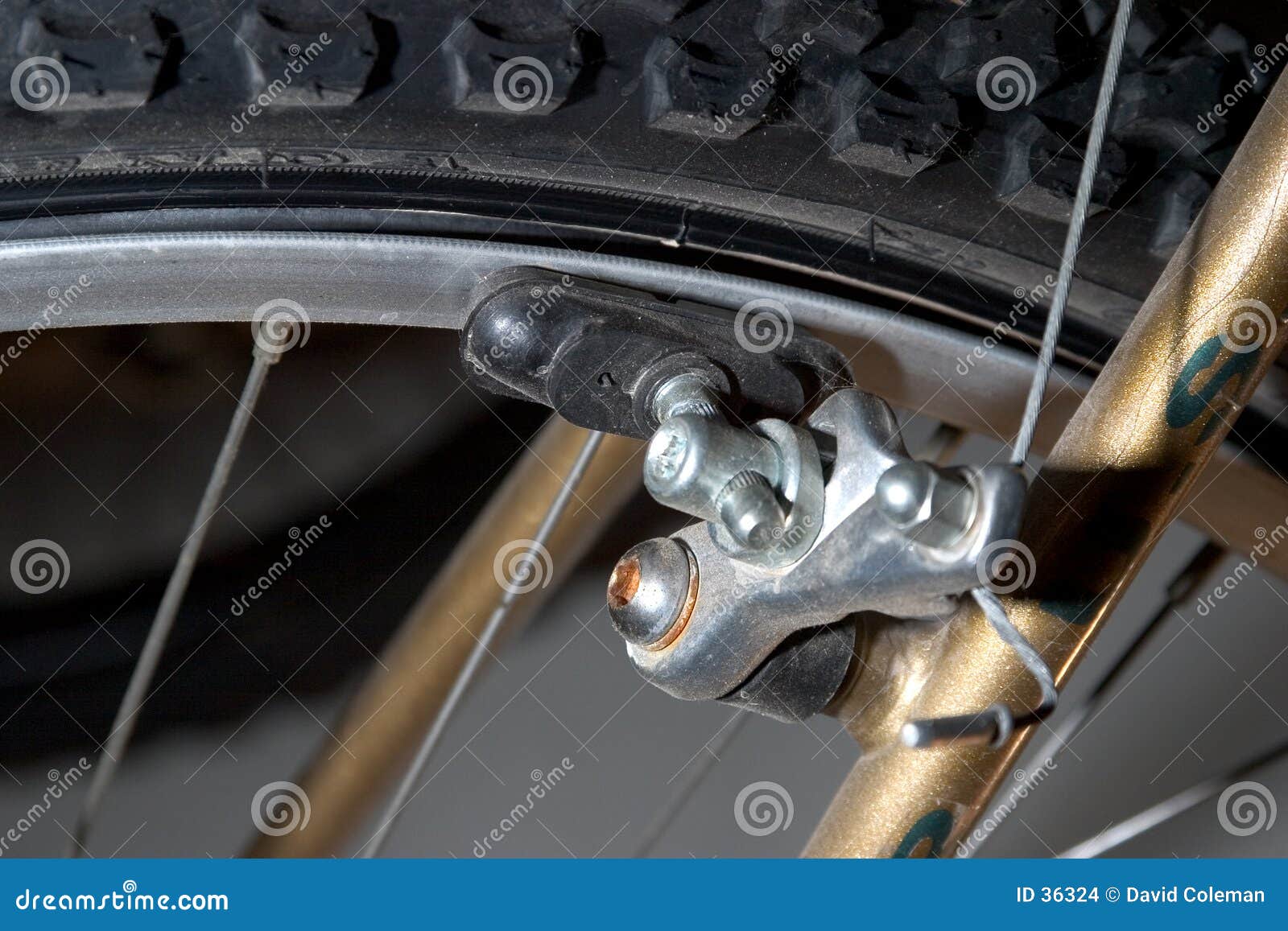 Frenos de Bicicleta foto de archivo. Imagen de alambre, transporte - 36324, image size:1600x1157