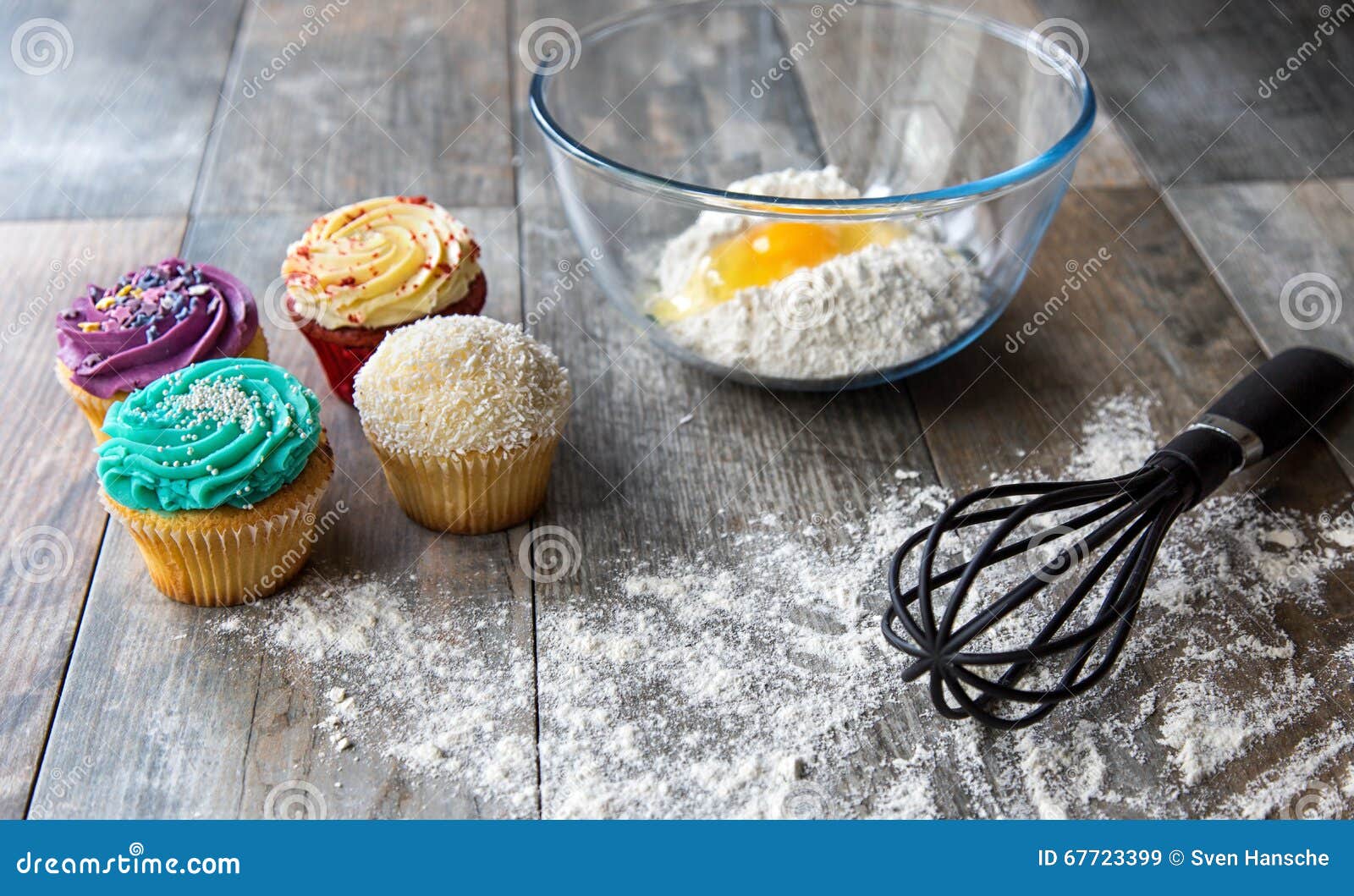 Fresh Baked Cupcakes Kitchen Utensils Stock Photos Free & Royalty