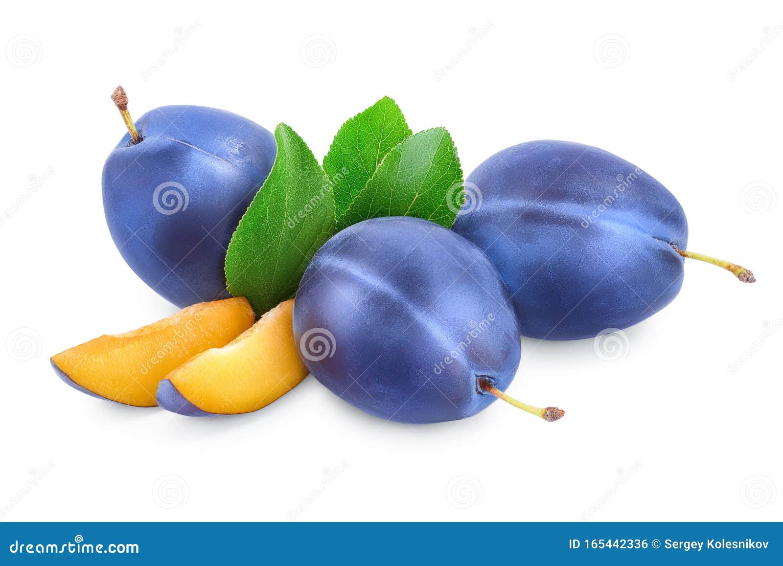 Fresh Blue Plum and Slices with Leaves Isolated on White Background Stock  Photo - Image of nutrition, prune: 165442336