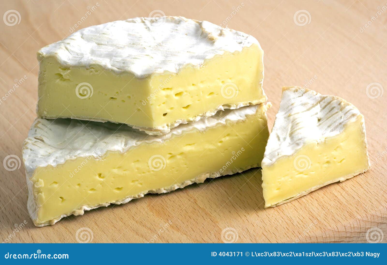 fresh camembert cheese
