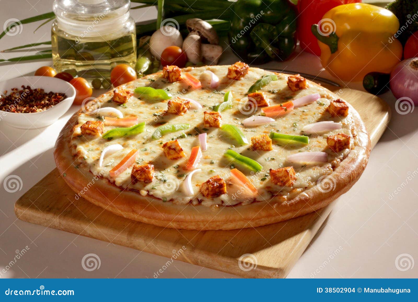 Fresh Cottage Cheese Chicken Pizza Stock Photo Image Of Italian