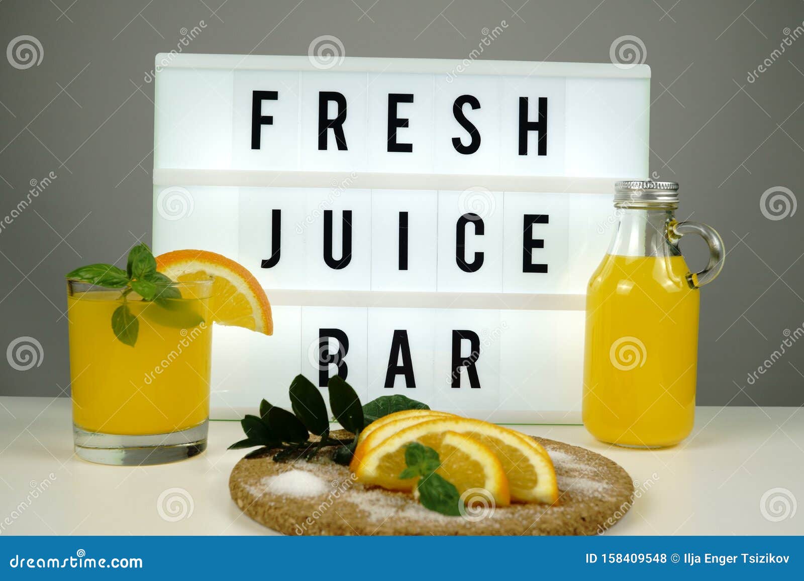 Fresh Juice Bar Concept. Oranges with Fresh Orange Juice Stock Photo -  Image of concept, natural: 158409548