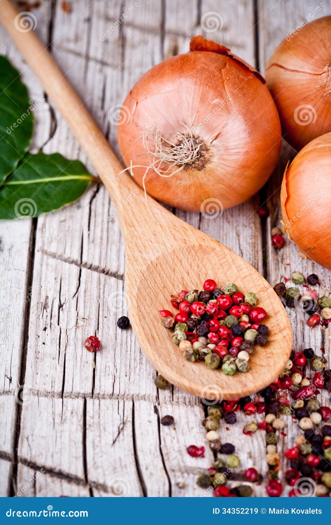 Fresh Onions and Peppercorns Stock Image Image of harvest, fruit