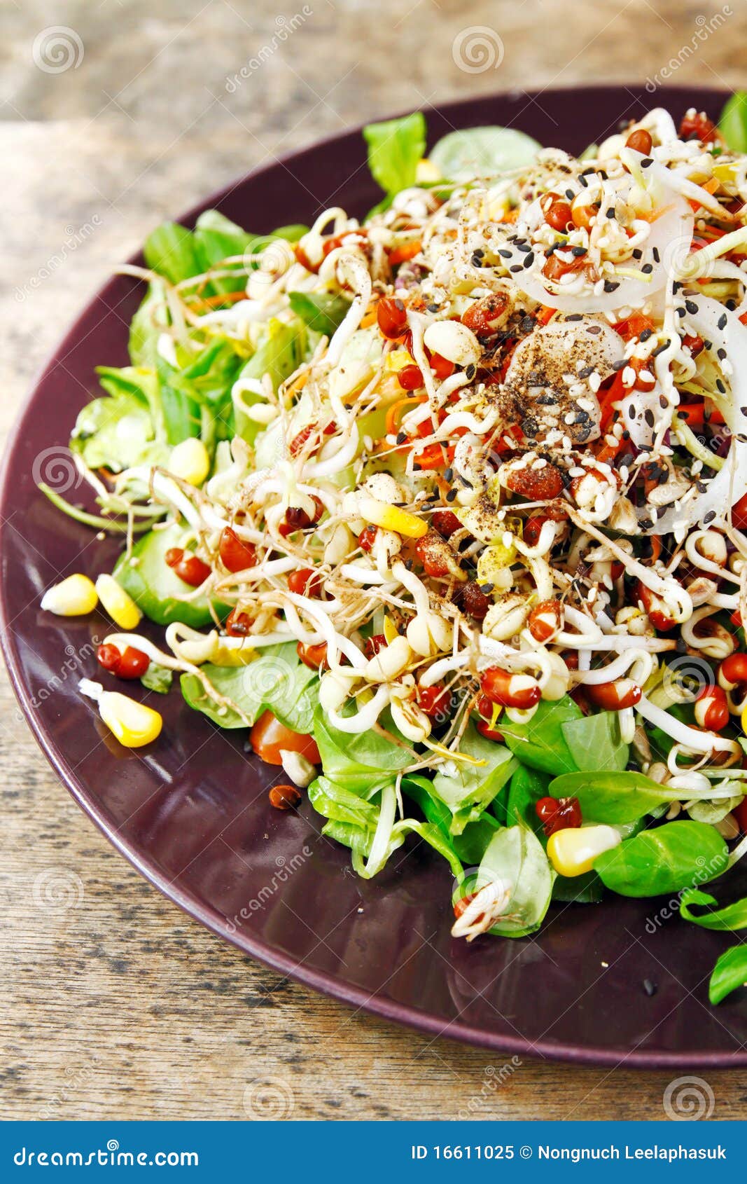 Fresh organic salad stock image. Image of appetizer, diet 16611025