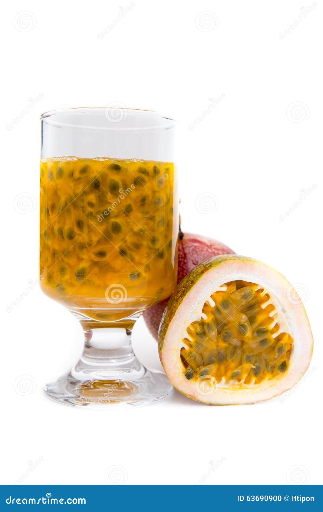 Fresh passion fruit juice stock photo. Image of maracuja 63690900